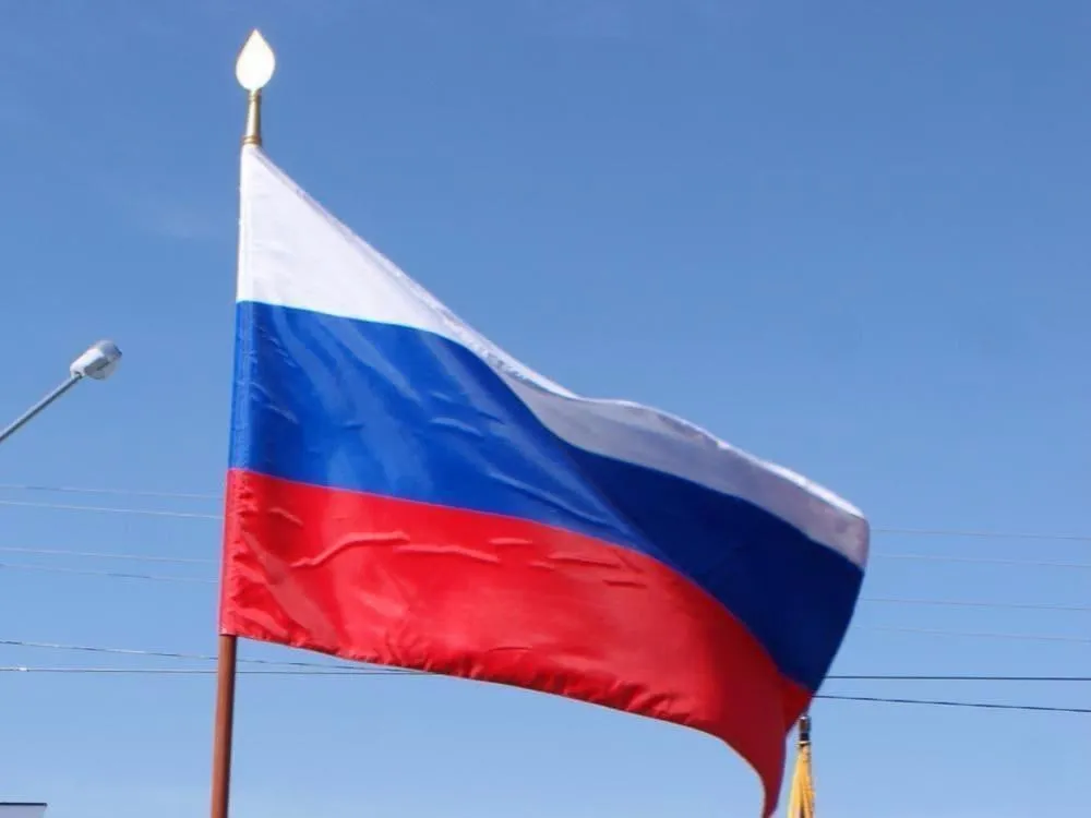 ТАСС членам Единой России раздали методичку с готовыми ответами на острые вопросы избирателей Документ называется Дюжина жестких вопросов к Единой России Его представил секретарь генсовета Владимир Якушев на заседании партии Есть результат В методичке сформулированы ответы на возможные претензии избирателей о блокировках интернета росте цен админресурсе миграции поддержке бизнеса и роли Единой России как партии президента Об этом ТАСС сообщил источник в партийных кругах Варианты ответов на самые популярные вопросы граждан читайте на сайте