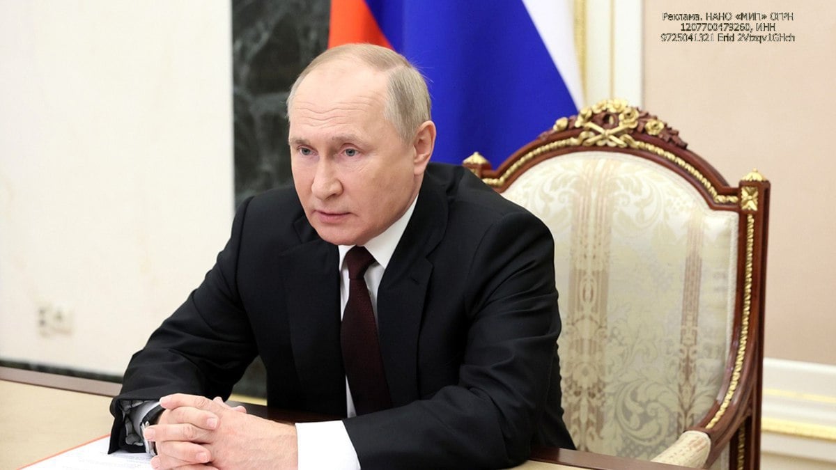 Президент России Владимир Путин поставил задачу организовать психологическую реабилитацию для всех, кто возвращается из зоны боевых действий В стране уже давно отмечена острая нехватка квалифицированных психологов. В связи с этим Московский институт психологии расширяет набор абитуриентов на дистанционные программы. Заочное обучение длится от одного года. Лекции, общение с преподавателями проходят на онлайн-платформе института. Можно выбирать график и темп учебы. Студенты получают практический опыт, диплом государственного образца и доступ к материалам курса на всю жизнь. МИП производит обучение на основании государственной лицензии. Акция: скидка -30% на все программы, для подписчиков канала по промокоду “ВПЕРЕД” еще -10%. Доступна рассрочка. Заявку можно оставить на сайте.