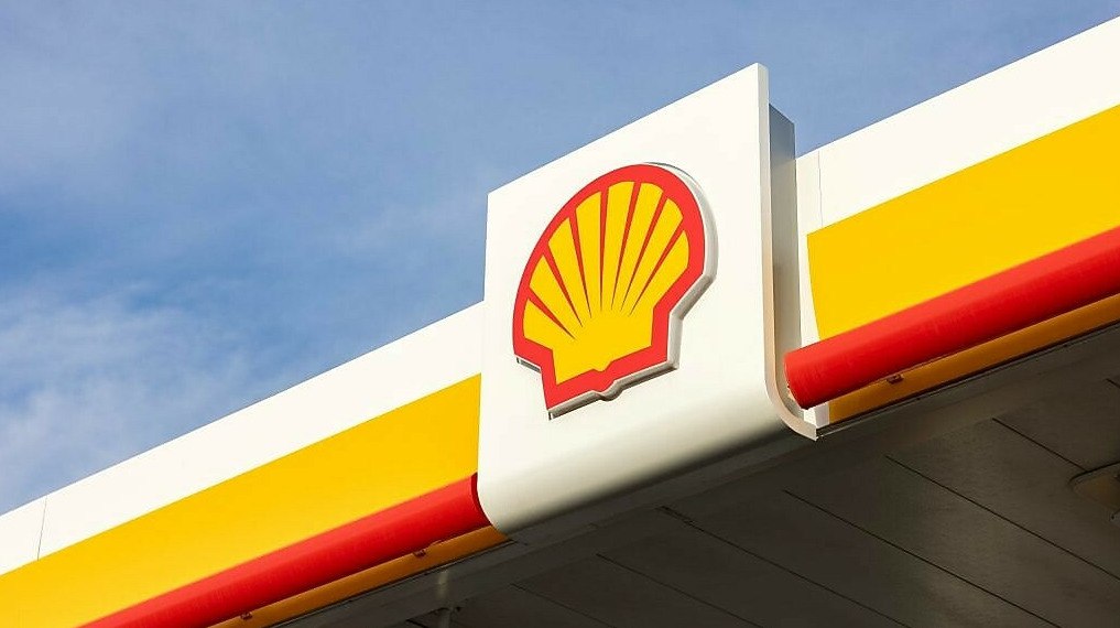 Shell заморозила инвестиции в Казахстан из за спора по Карачаганаку Глава Shell Ваэль Саван назвал спор по Карачаганаку причиной сдержанности компании в инвестициях в Казахстан передает ArbatMedia   Прислать новость