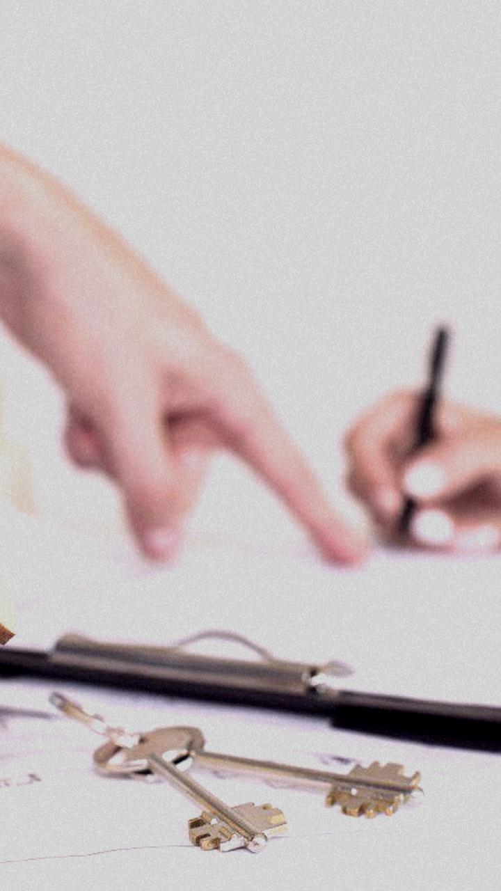 Банки отказывают россиянам в ипотеке из-за больших долгов