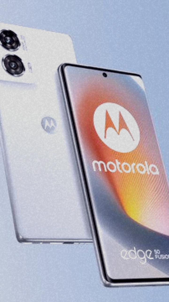 Motorola анонсировала флагман Edge 50 Ultra в цвете Peach Fuzz