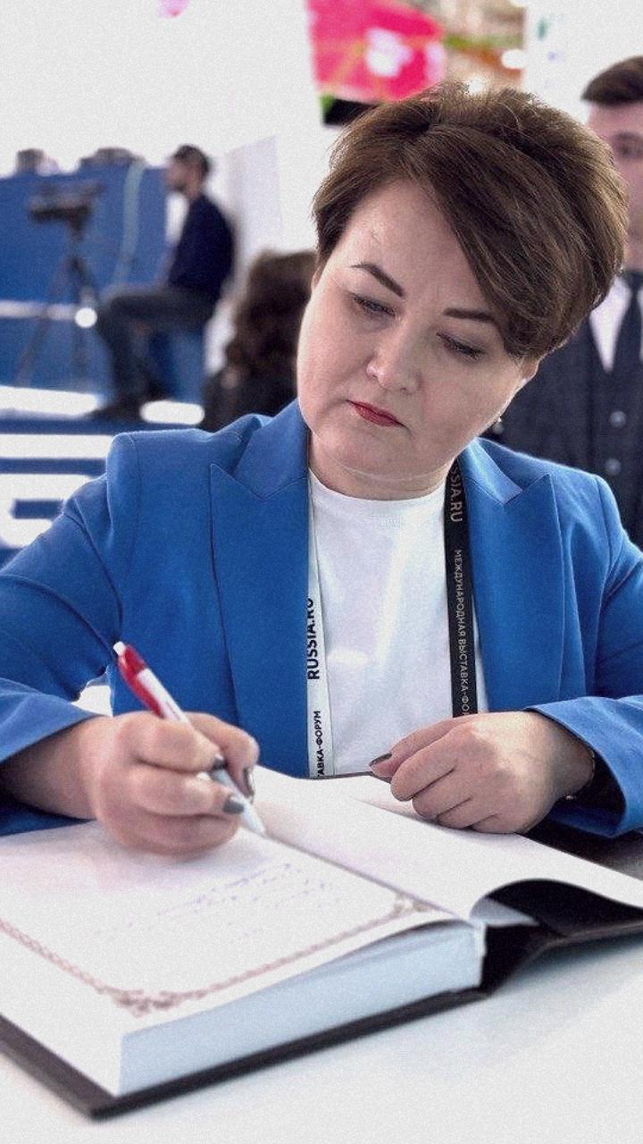 Лира Игтисамова уходит с поста министра финансов Башкирии