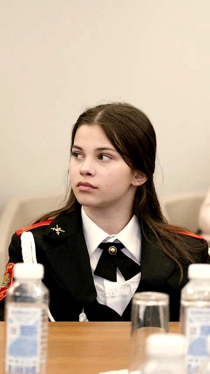 Ветераны провели уроки мужества для школьников перед Днем Победы