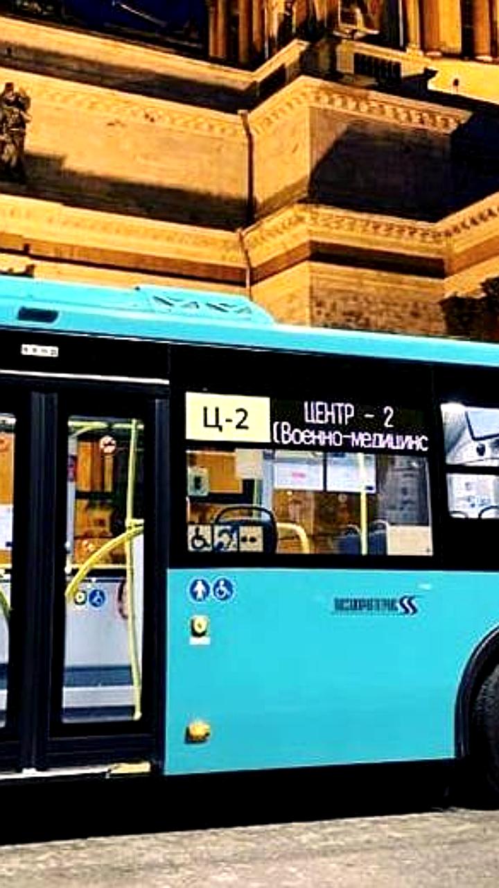 Автобусы в Петербурге для посетителей «Ночи музеев»