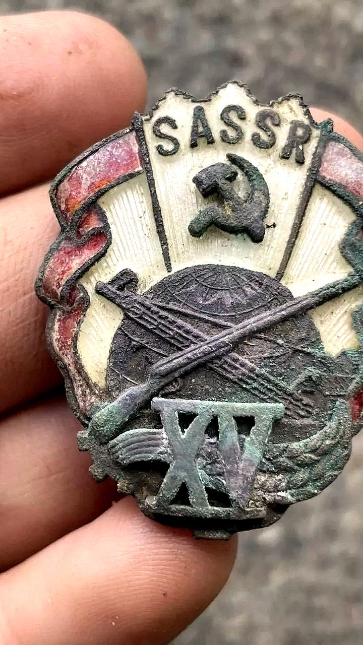 Найден редкий нагрудный знак солдата из Якутии времен Великой Отечественной войны