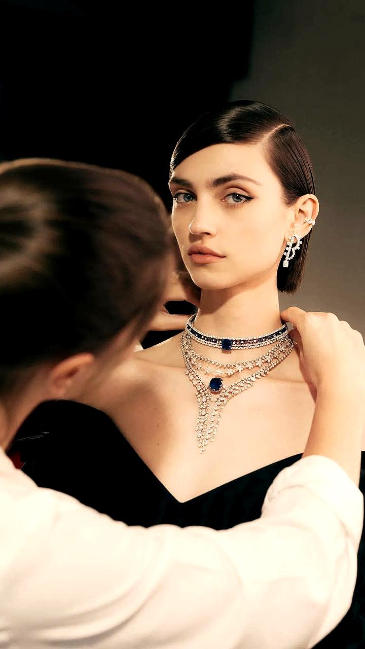 Dior представил новую коллекцию украшений во Флоренции