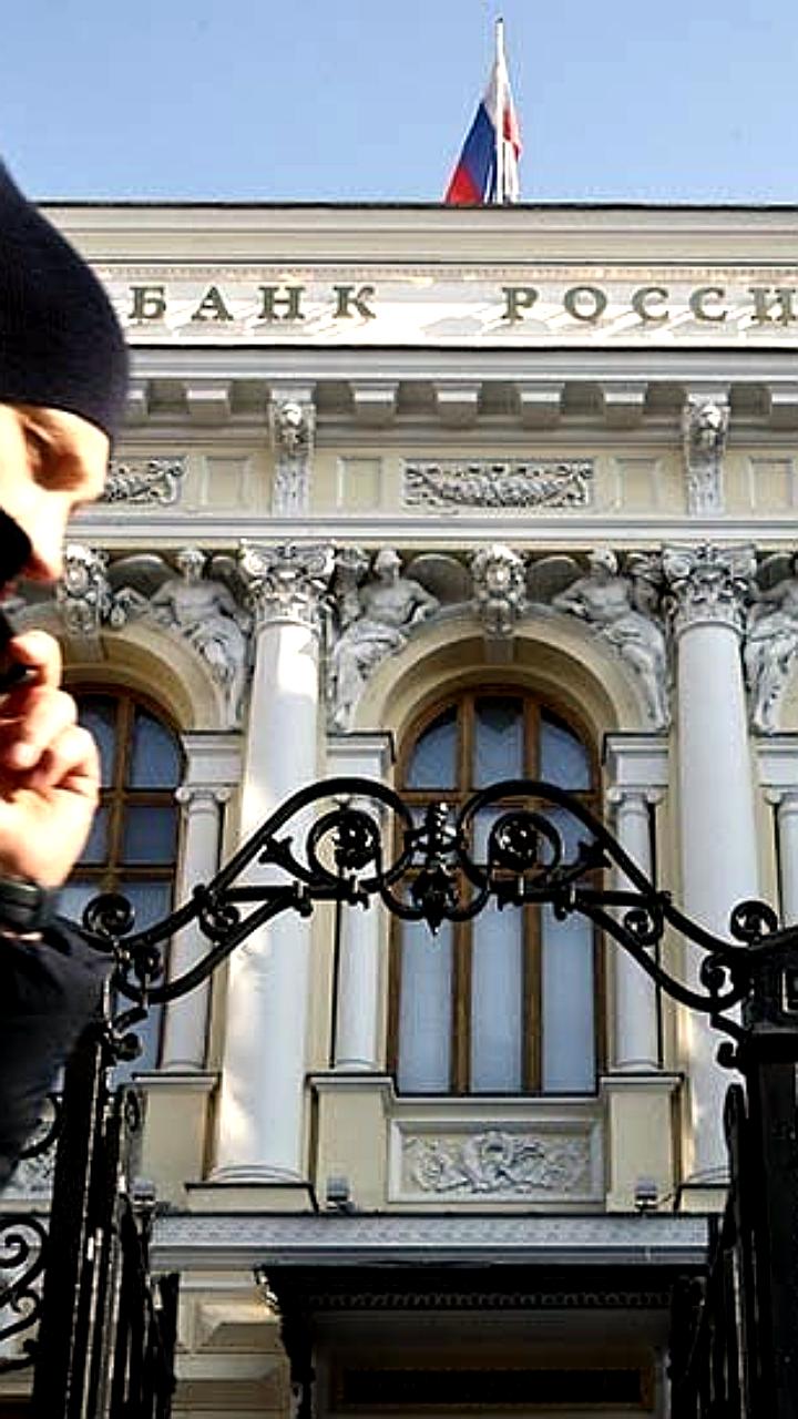 ЦБ рекомендует банкам ужесточить контроль за платежными агентами