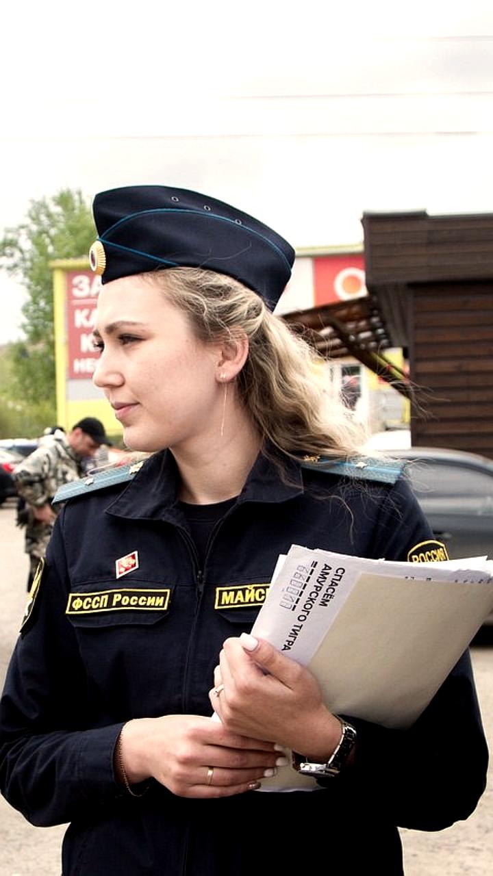 Судебные приставы передали на СВО конфискованное имущество
