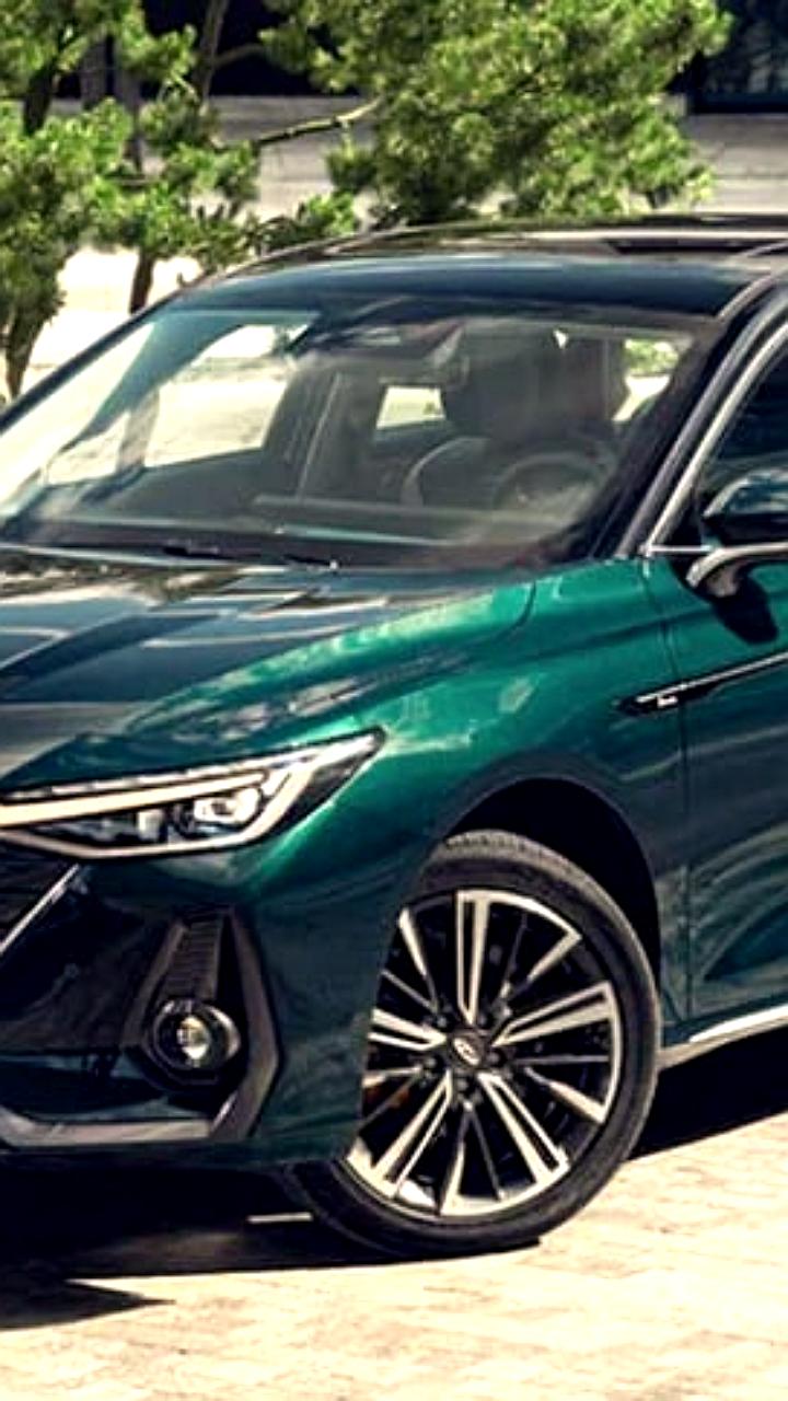 Chery Arrizo 8: новая базовая комплектация и снижение цены