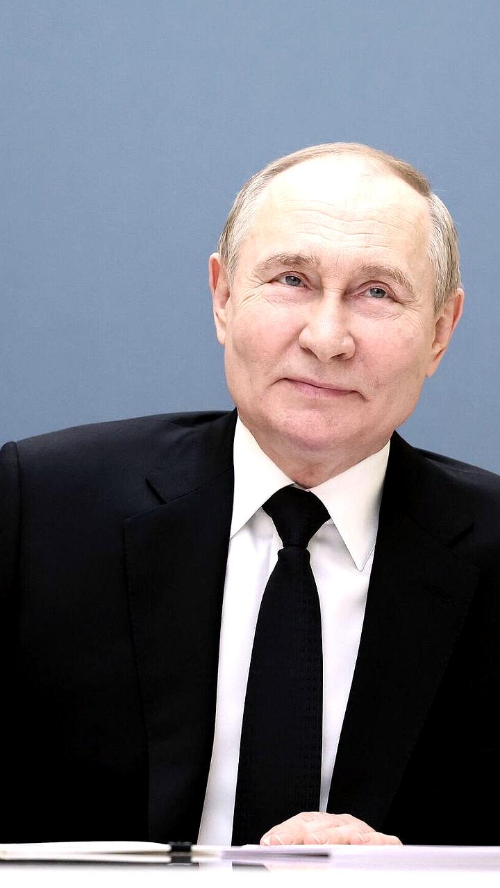 Президент Путин наградил государственными наградами за воспитание детей и изобретательскую деятельность