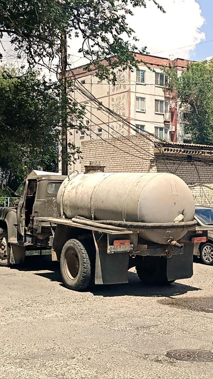 Элиста организует подвоз воды после аварии на водоводе