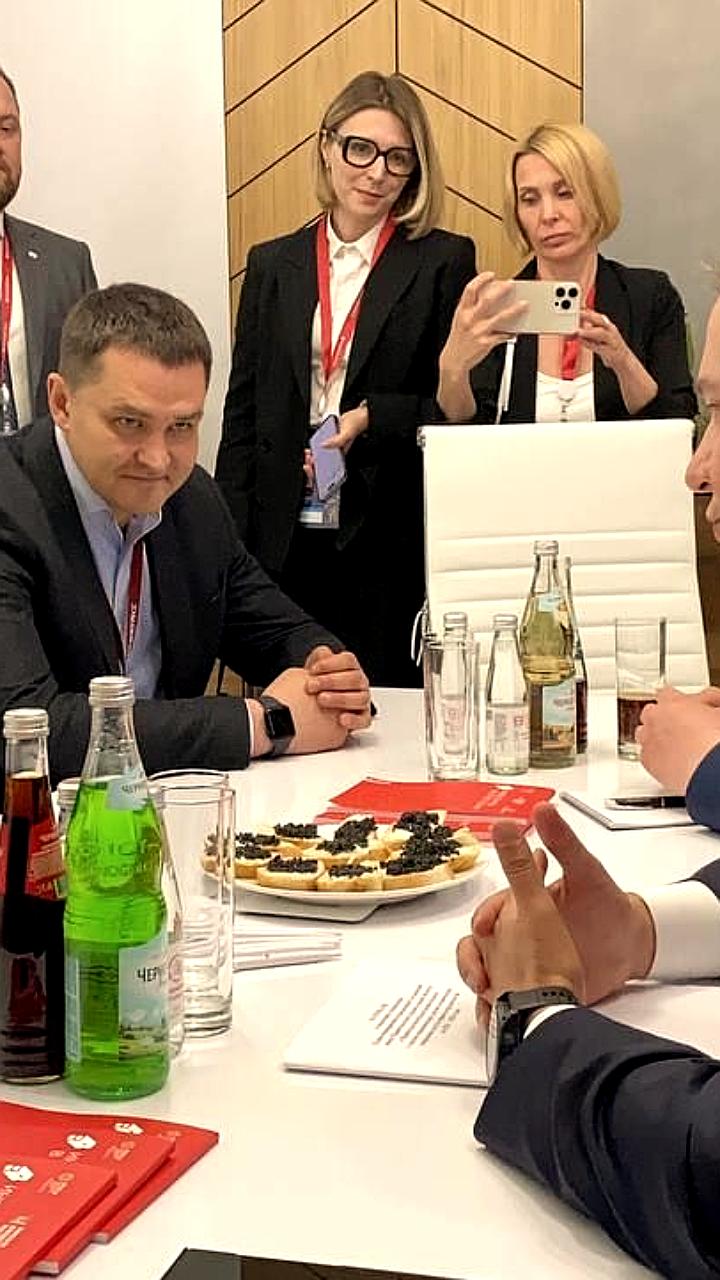 Губернаторы Вологодской и Архангельской областей подписали соглашение на ПМЭФ-2024