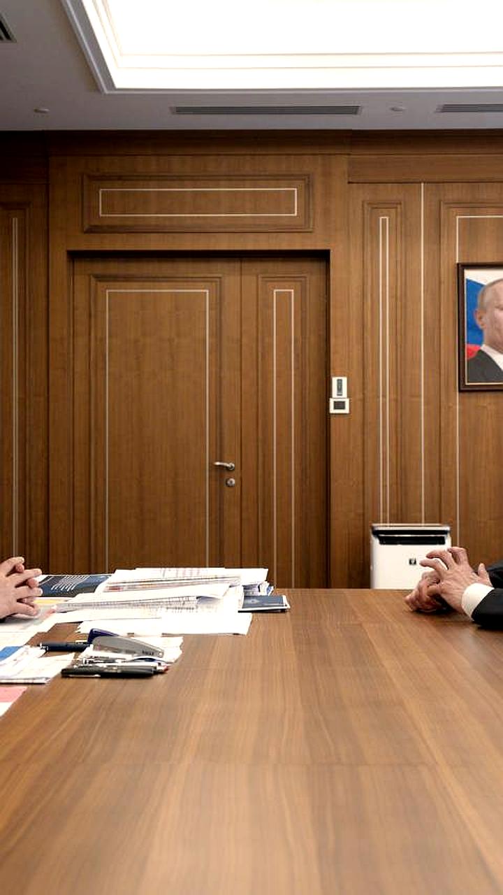 Совещание с главой Минстроя РФ: развитие жилищно-коммунального хозяйства