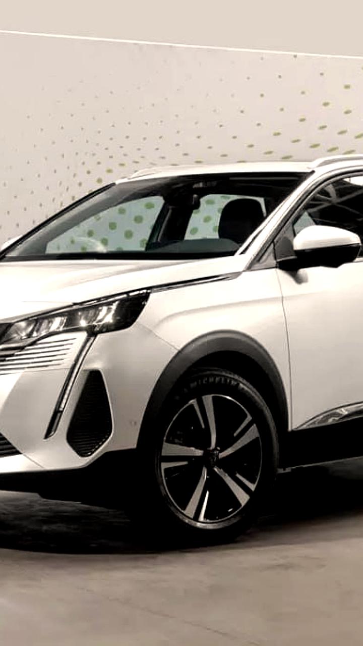 Peugeot и Citroën стартовали продажи на Мегамаркете
