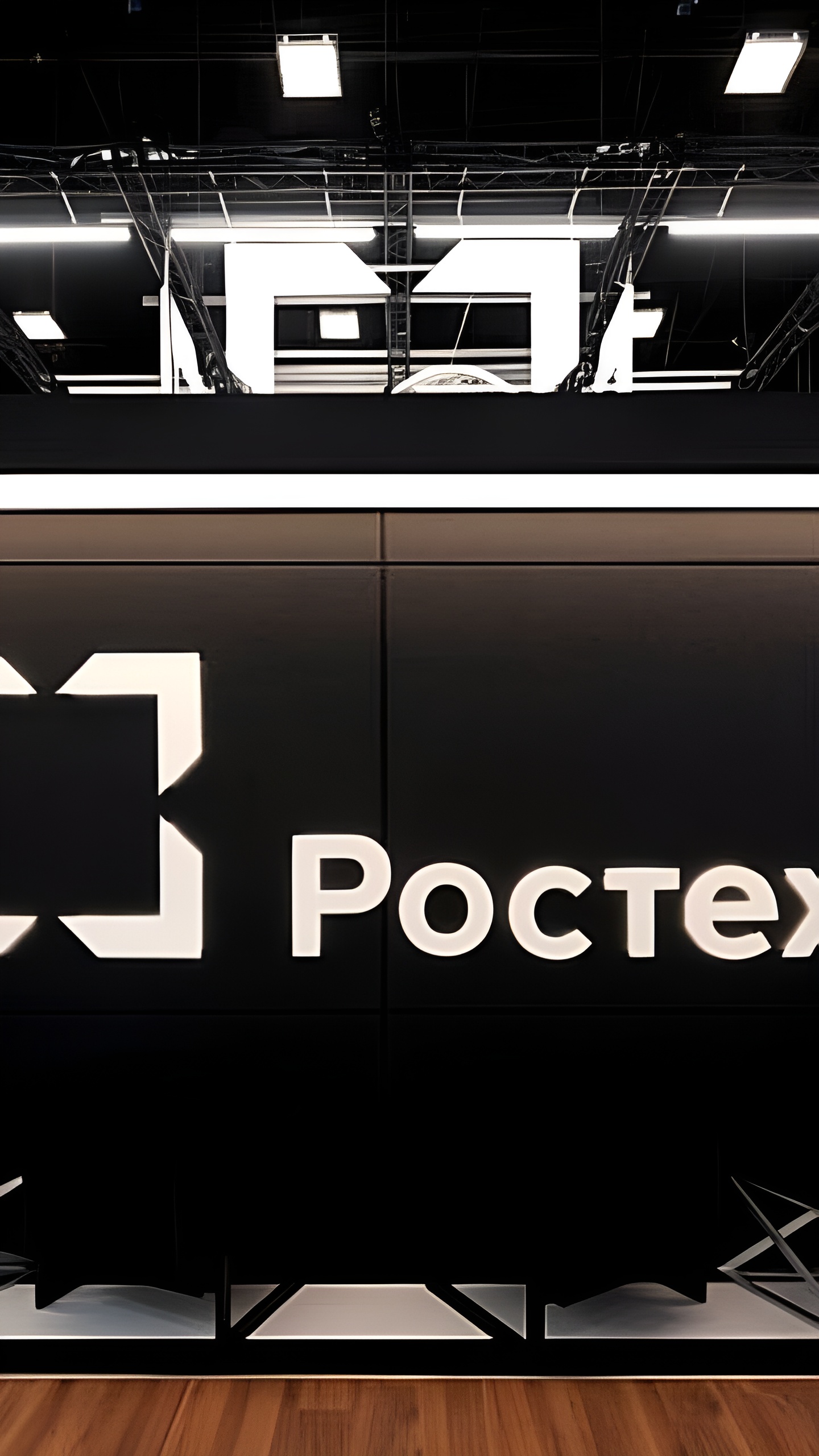 Ростех не планирует передавать ОАК под контроль других компаний
