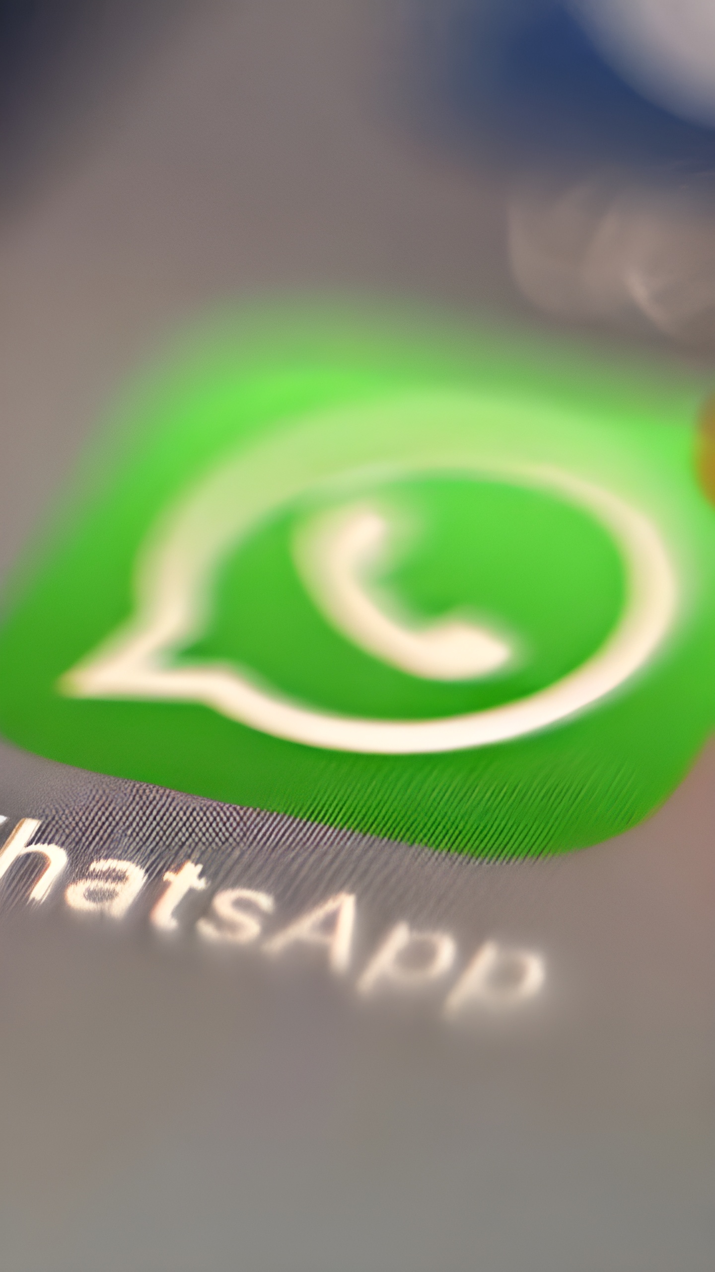 Новая волна мошенничества в WhatsApp: сотни сайтов крадут профили