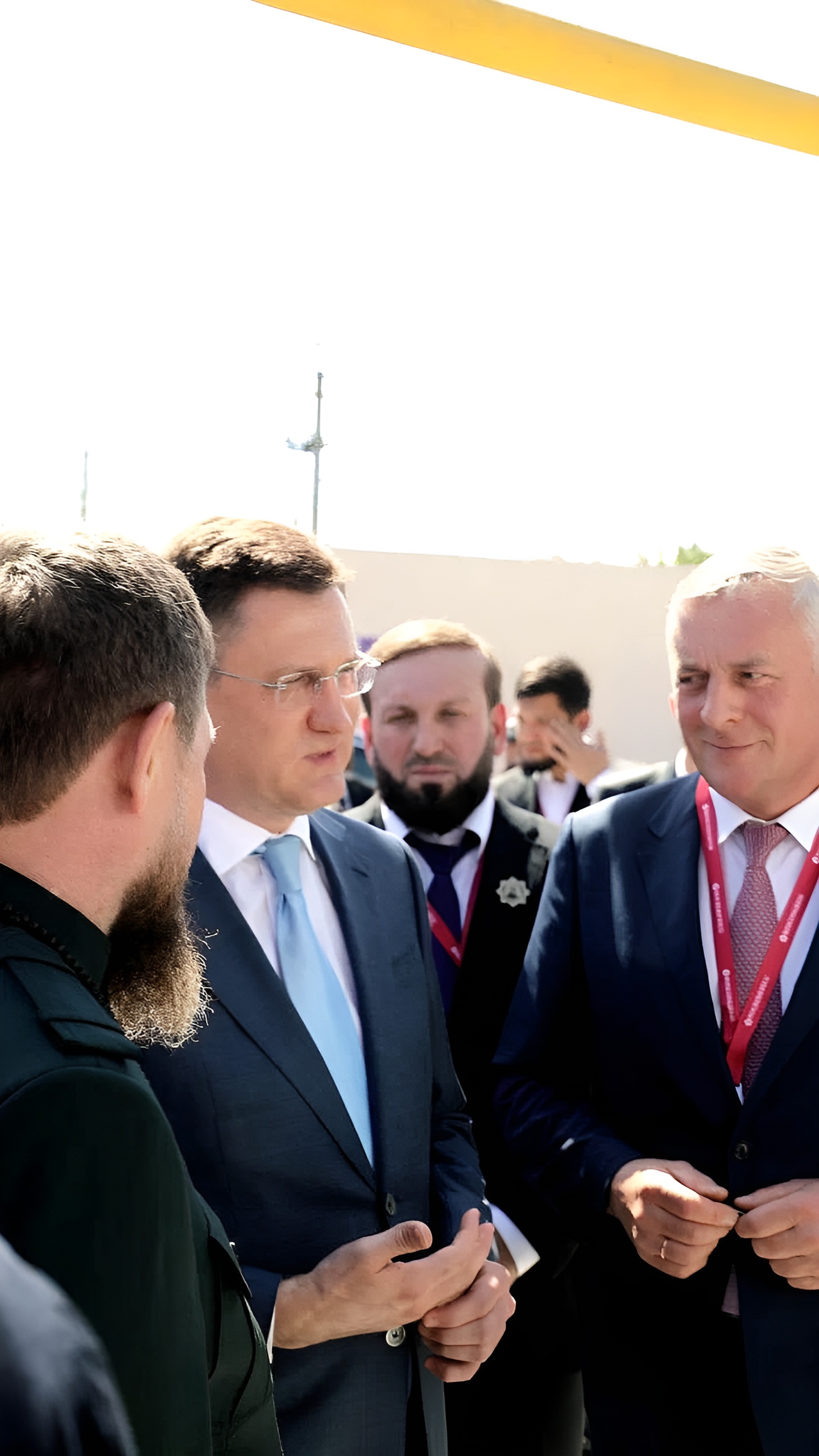 Густов обсудил программы газификации в Ставропольском крае и Республике Северная Осетия-Алания
