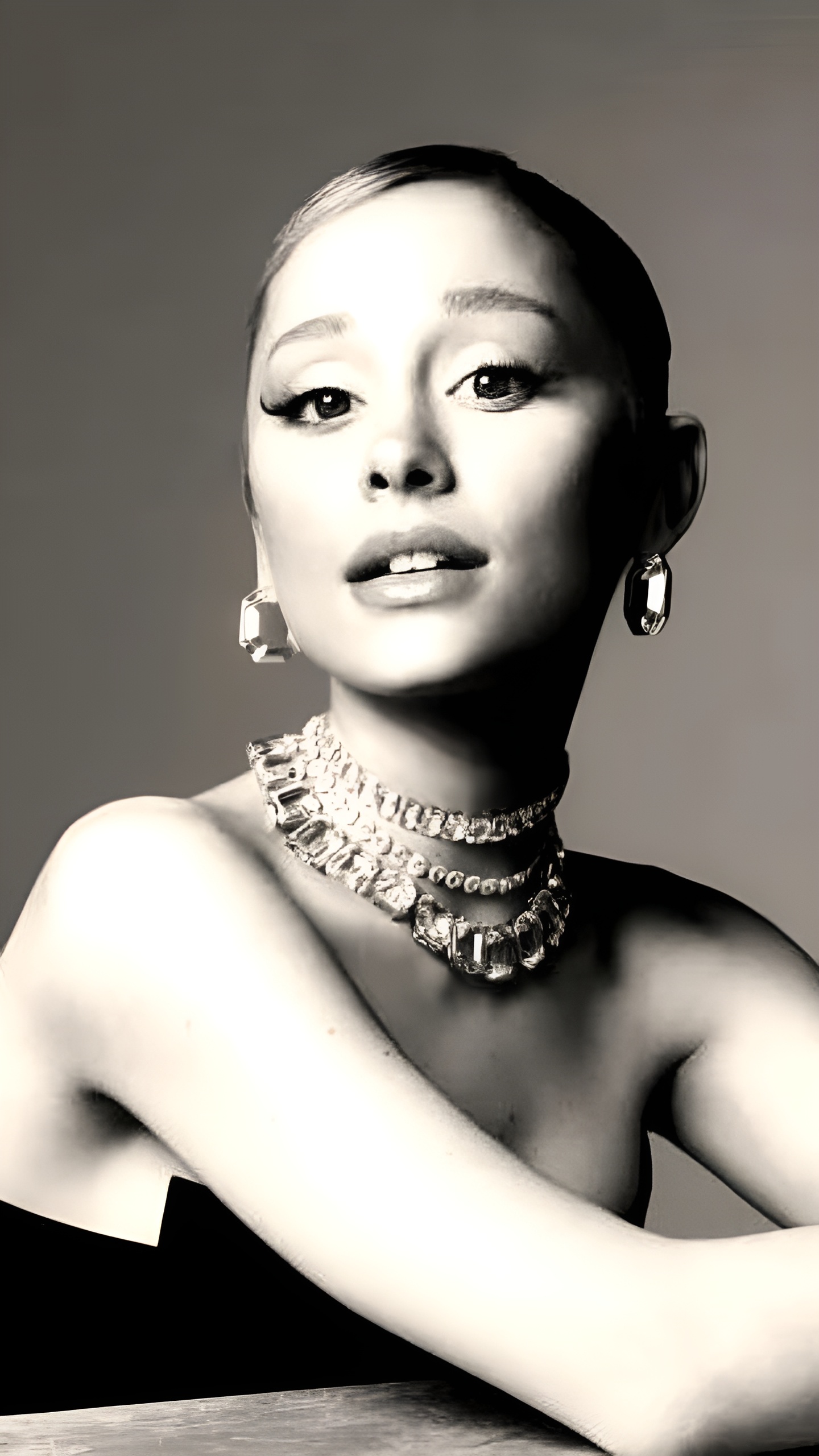 Ариана Гранде стала амбассадором Swarovski