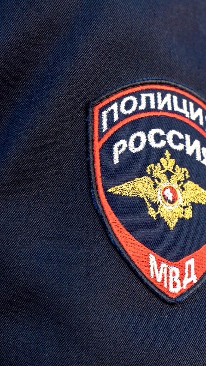 Начальник УМВД России Дмитрий Князев посетил среднеканское отделение полиции и принял участие в праздничных мероприятиях