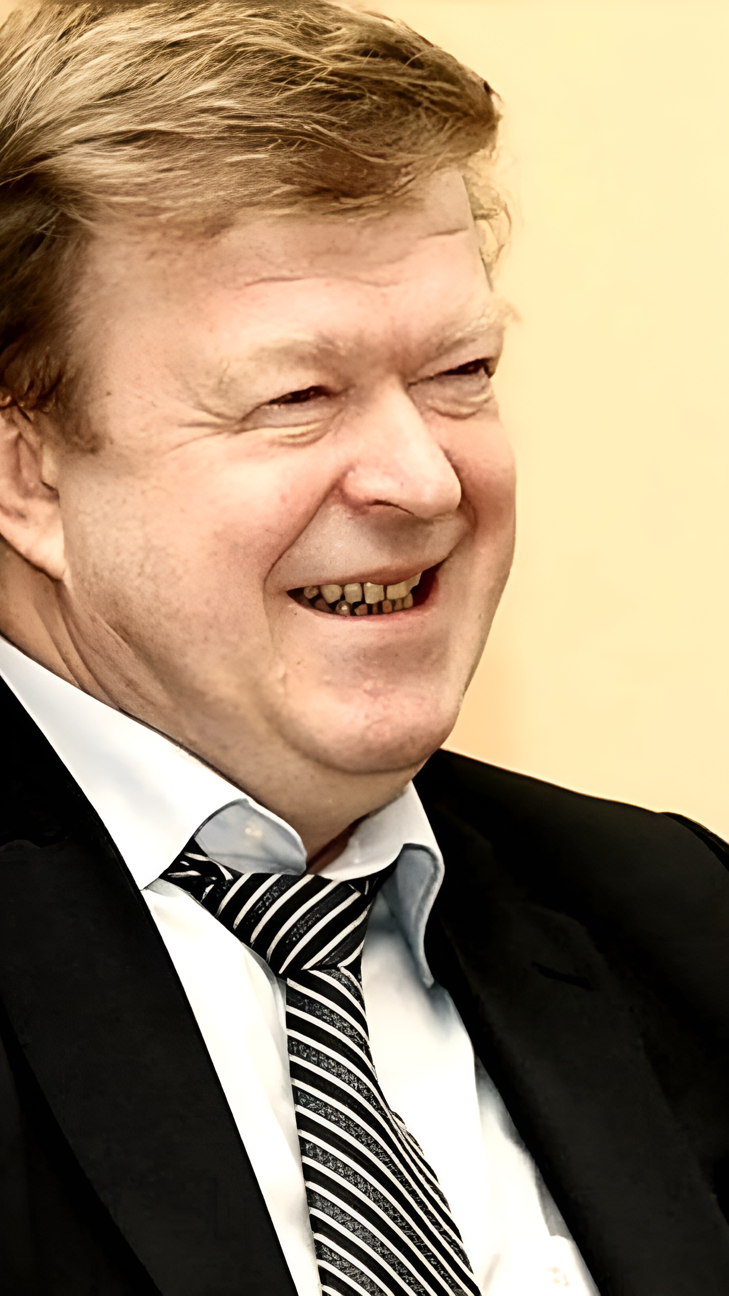Бывший замминистра связи Алексей Солдатов приговорен к двум годам колонии