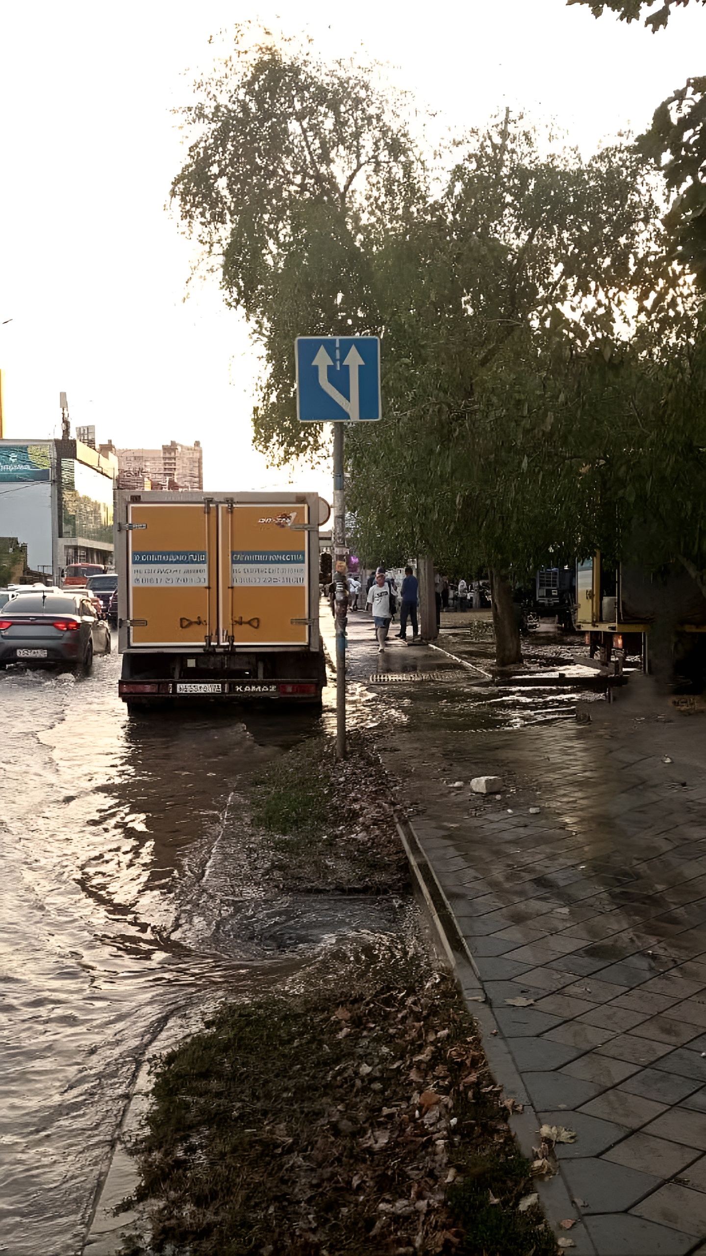 Завершение обустройства временной сети водоотведения на ул. Клинической в Краснодаре