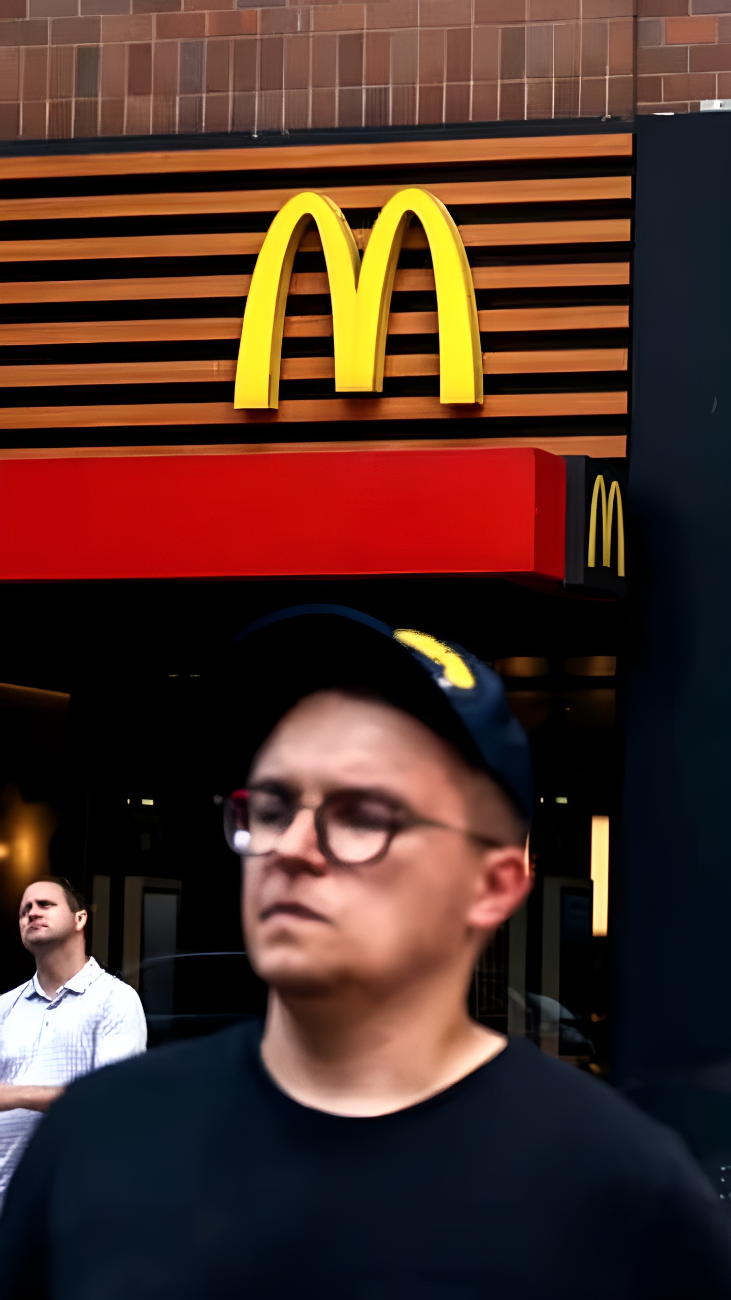 McDonald's фиксирует первое глобальное падение продаж с 2020 года