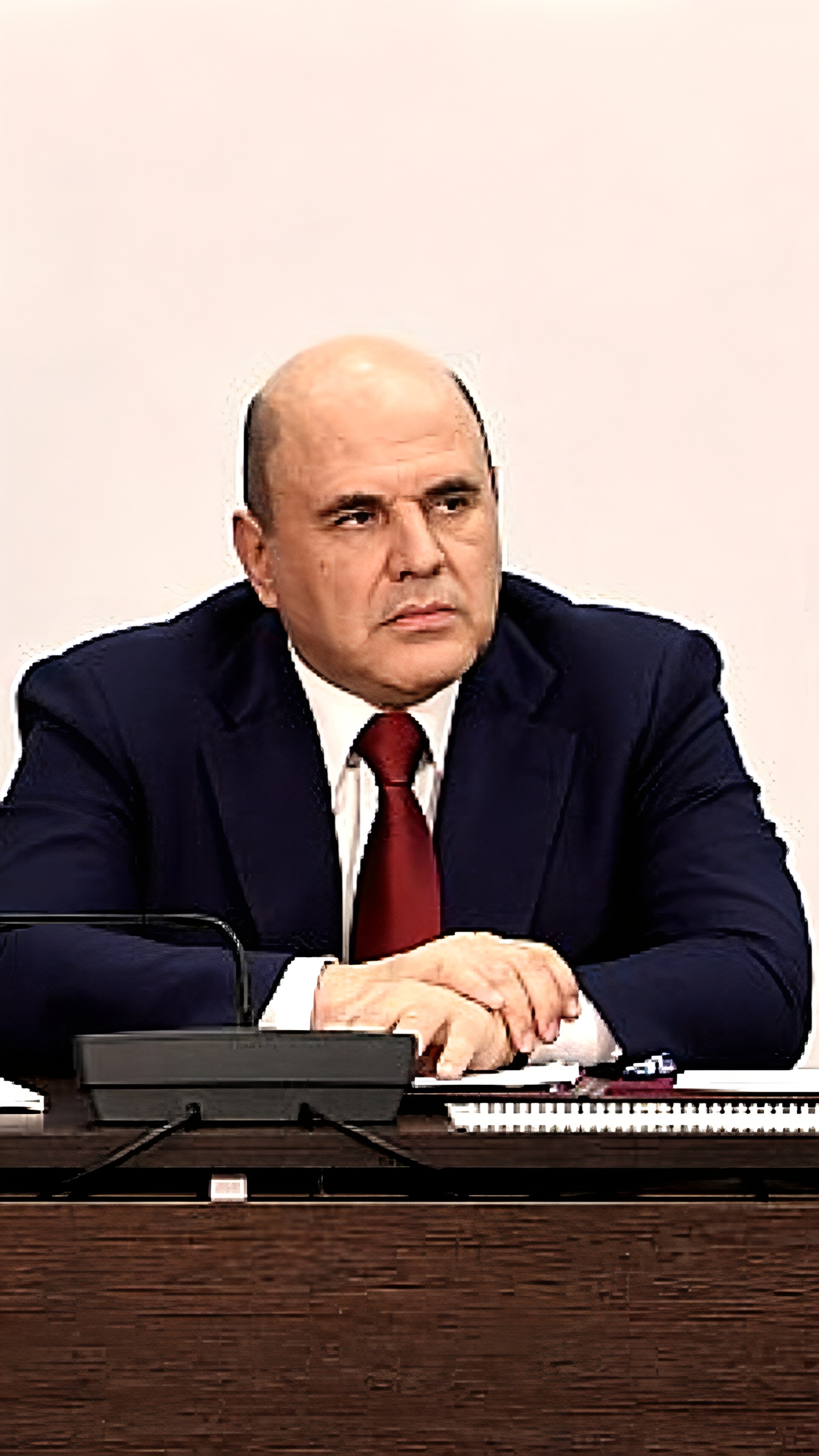 Мишустин поручил разработать нацпроекты по транспорту и беспилотникам