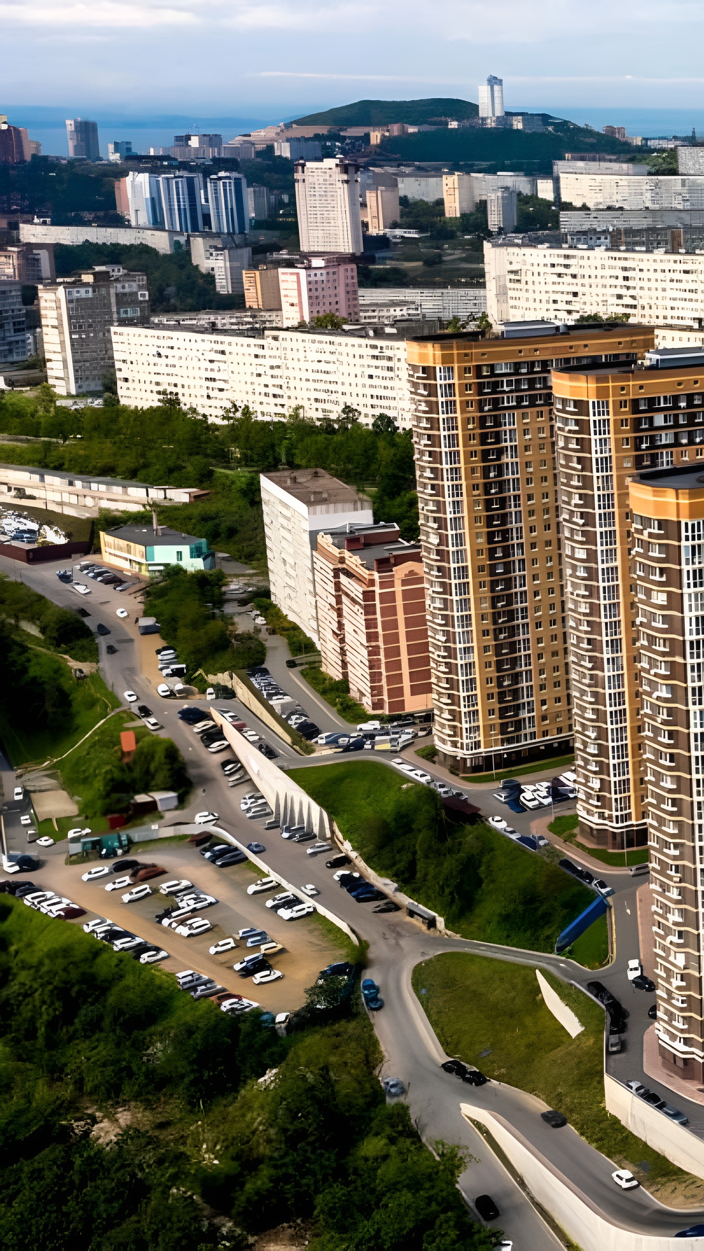 Снижение числа вакансий с IT-ипотекой в России в августе