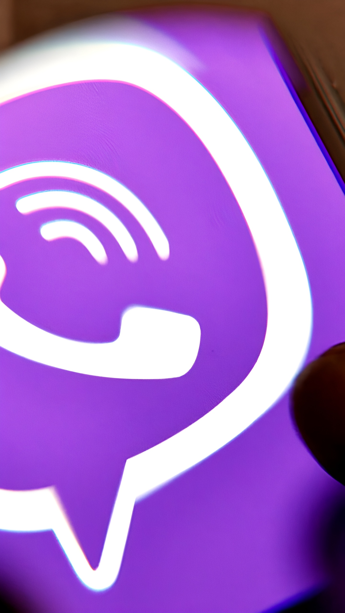 Мошенники подделывают вызовы с номера Сбербанка через Viber, предупреждает юрист