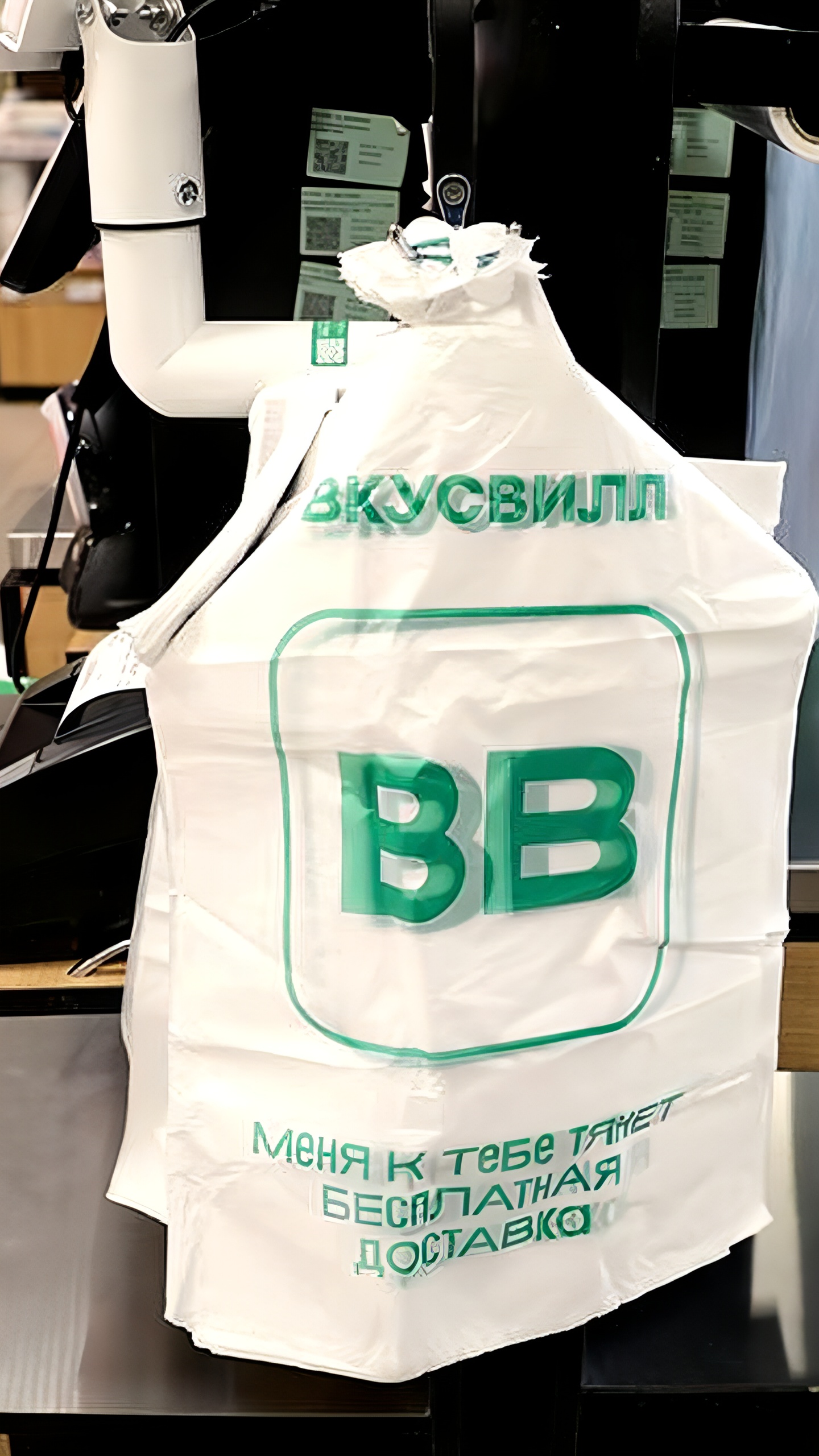 «Вкусвилл» запускает круглосуточные магазины без продавцов с доступом по QR-коду
