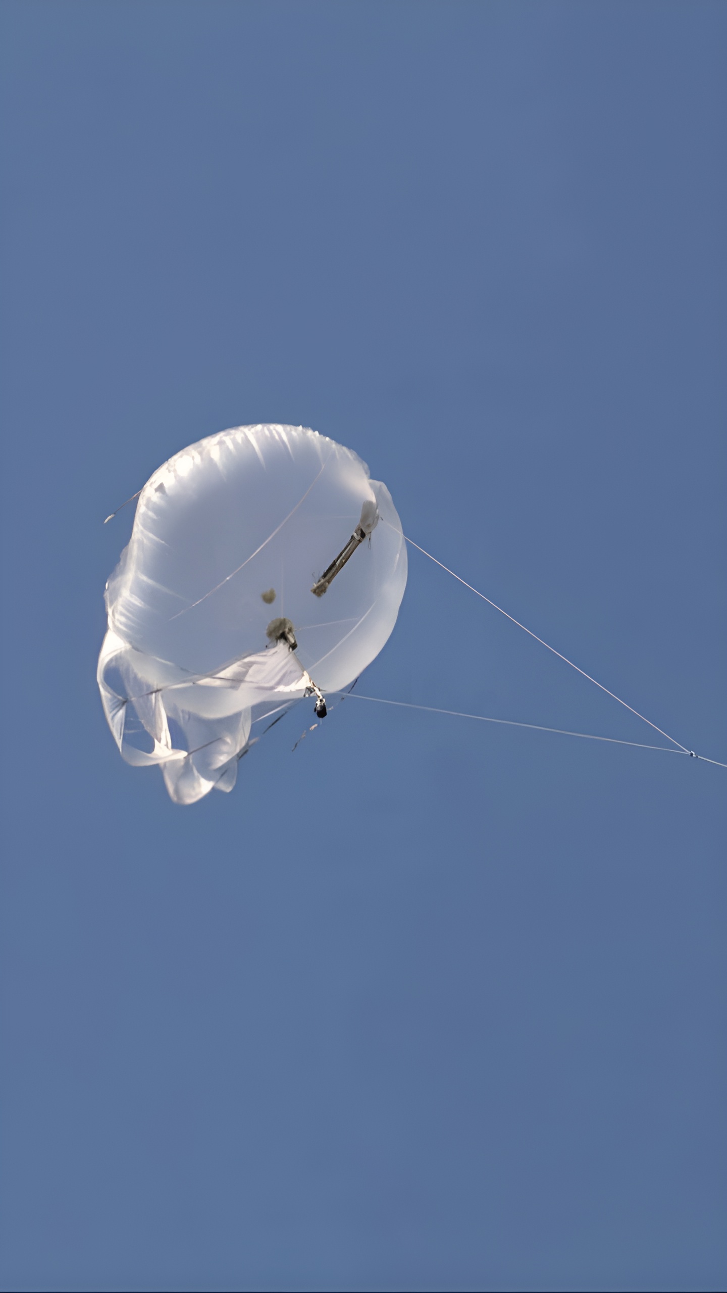 На Украине представлен аэростатный комплекс Aero Azimuth для радиоэлектронной разведки