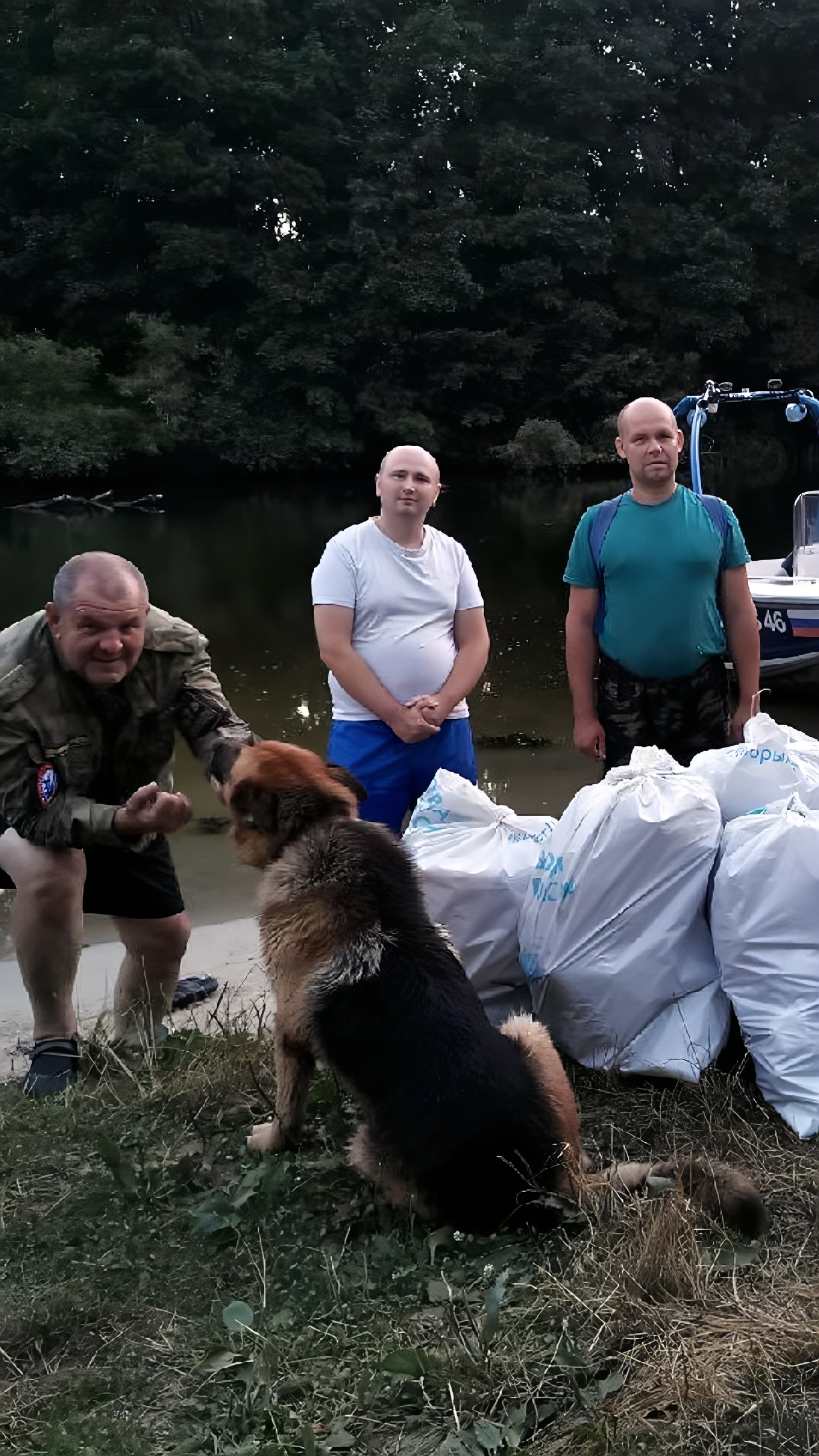 Всероссийская акция «Вода России»: очистка берегов водоемов в Курской области и Ульяновске