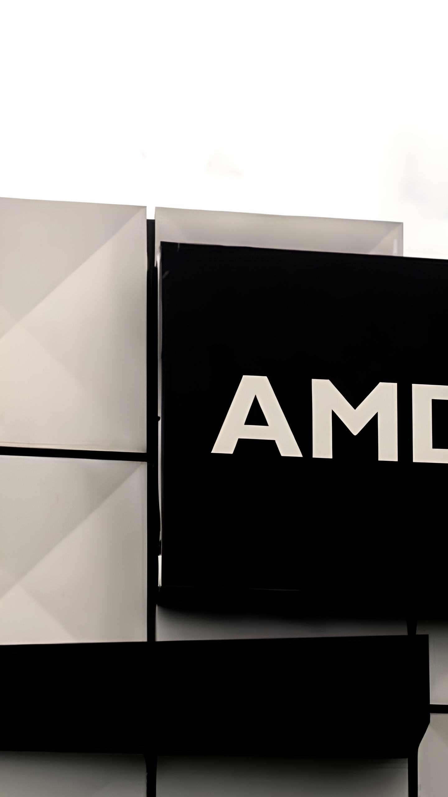 AMD анонсировала малую языковую модель AMD-135M с открытым исходным кодом