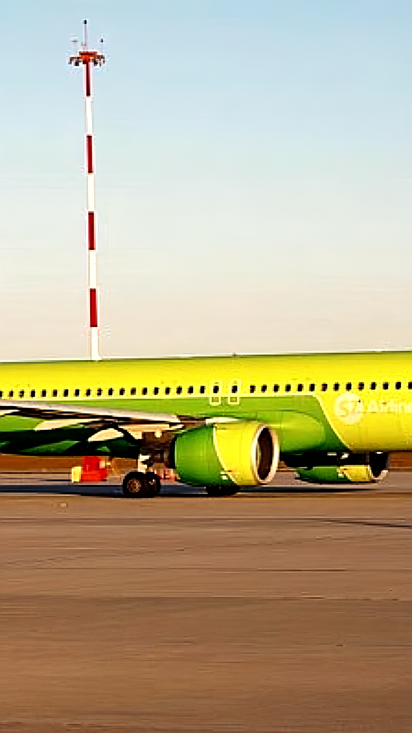 S7 Airlines внедряет российскую систему ACARS для улучшения связи с землёй