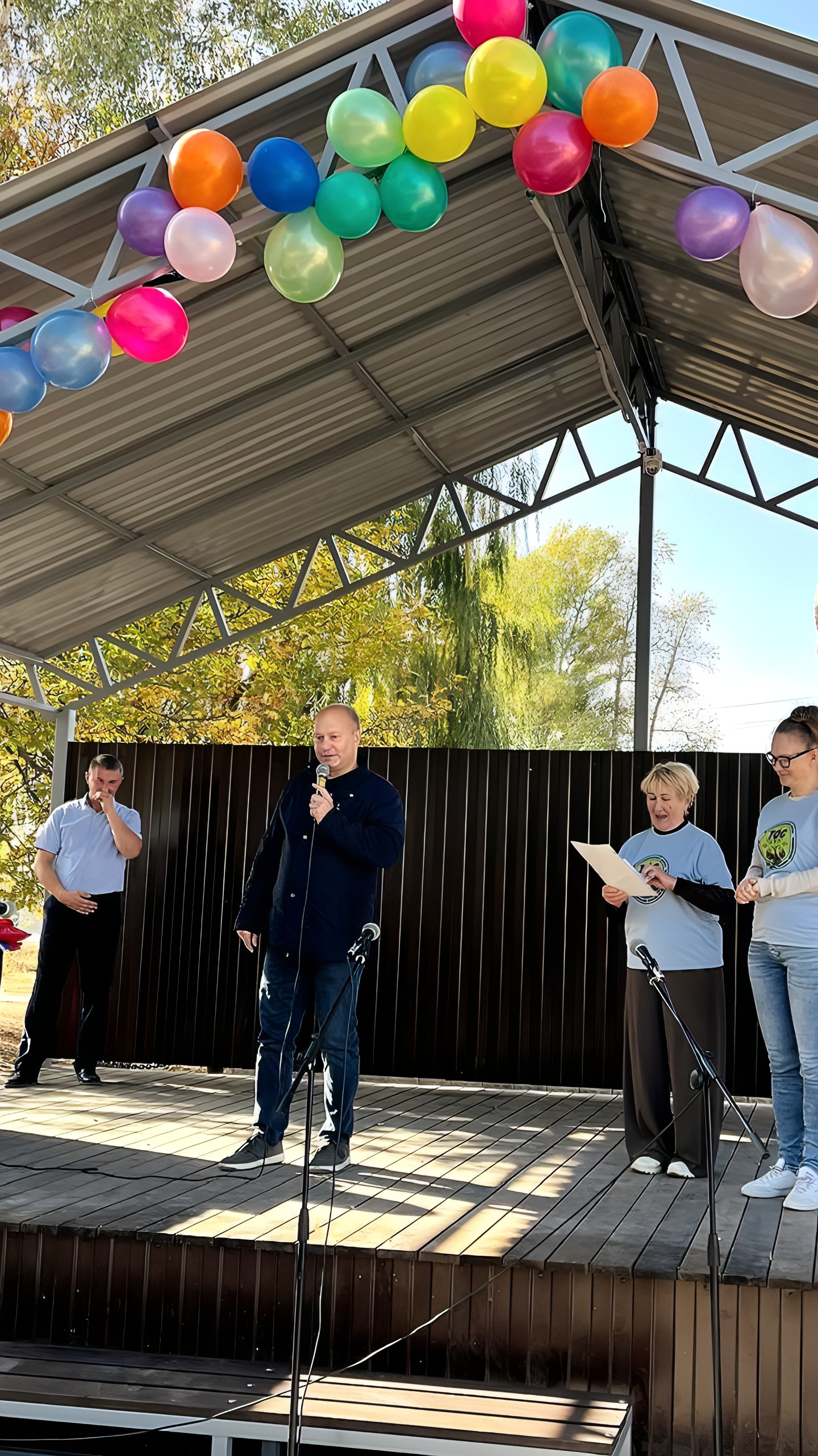 В Красногвардейском районе Санкт-Петербурга открыт парк 'Смородина' с новыми зонами отдыха