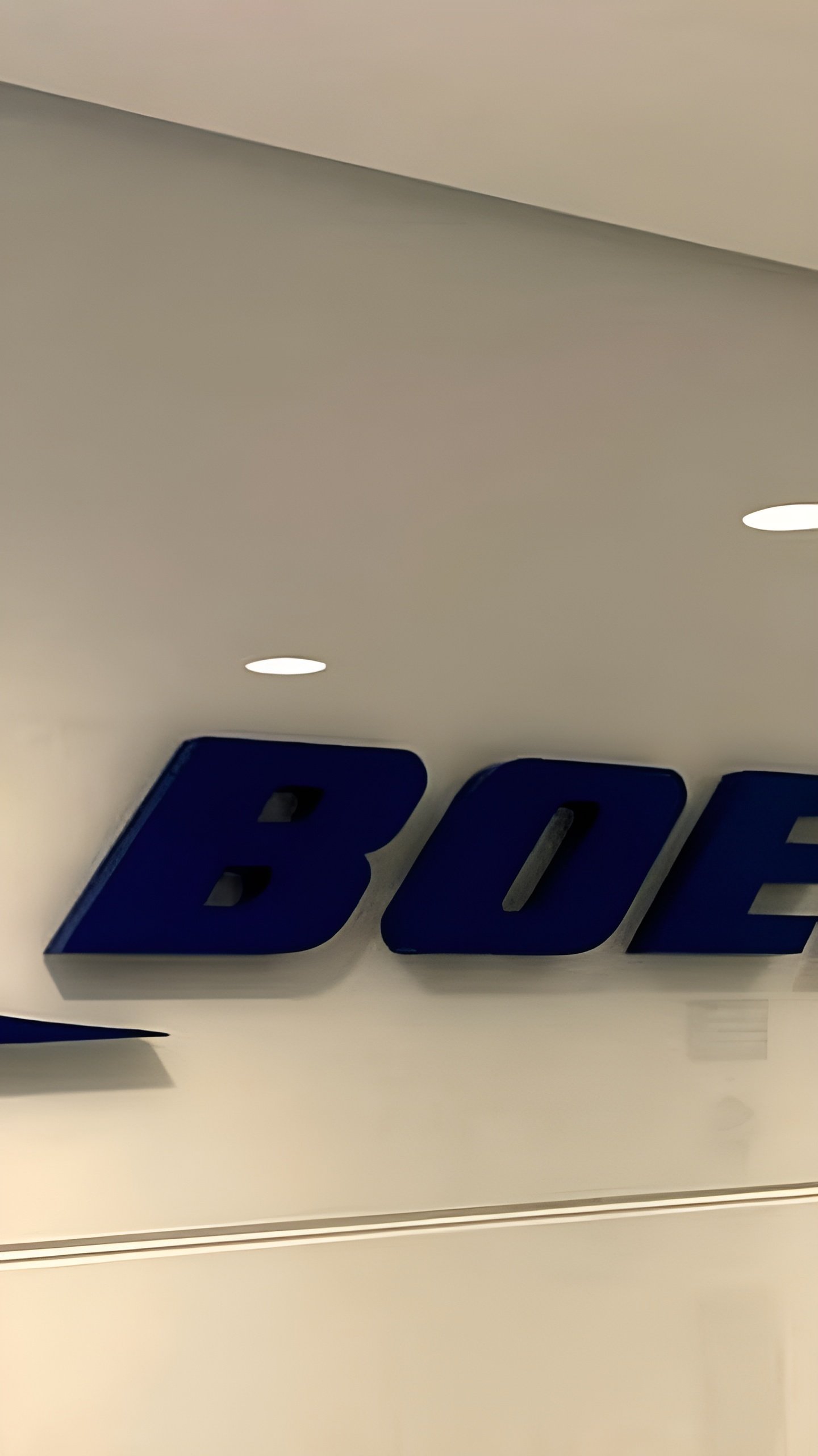 Boeing планирует привлечь до $25 млрд для повышения ликвидности amid забастовки сотрудников