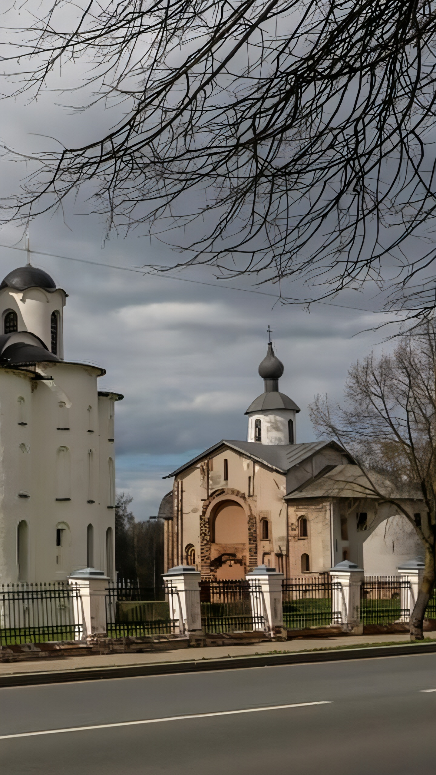 В Уфе и Ярославле обновляют тропы и дорожную сеть