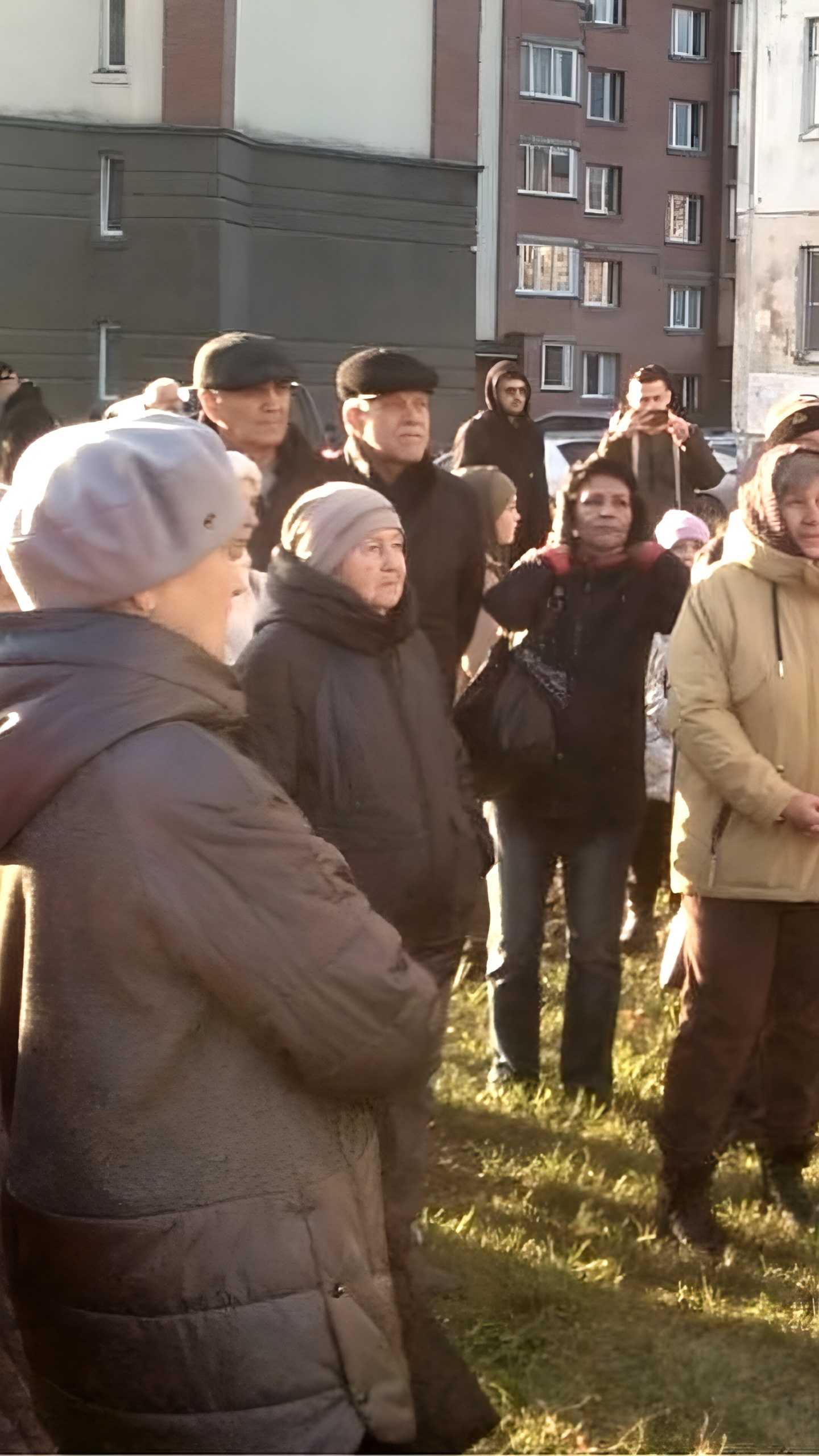 Жители Новосибирска провели митинг из-за нехватки школ и досуговых объектов