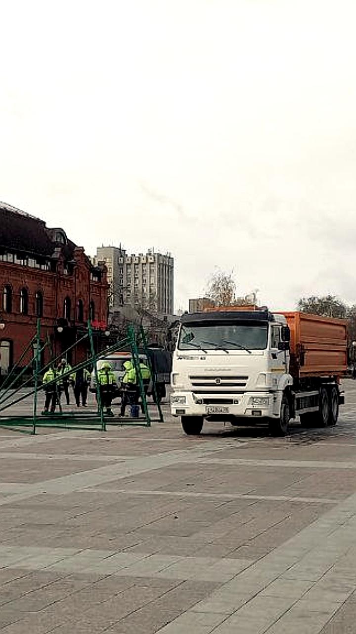 В Якутске начнется установка новой елки 7 ноября