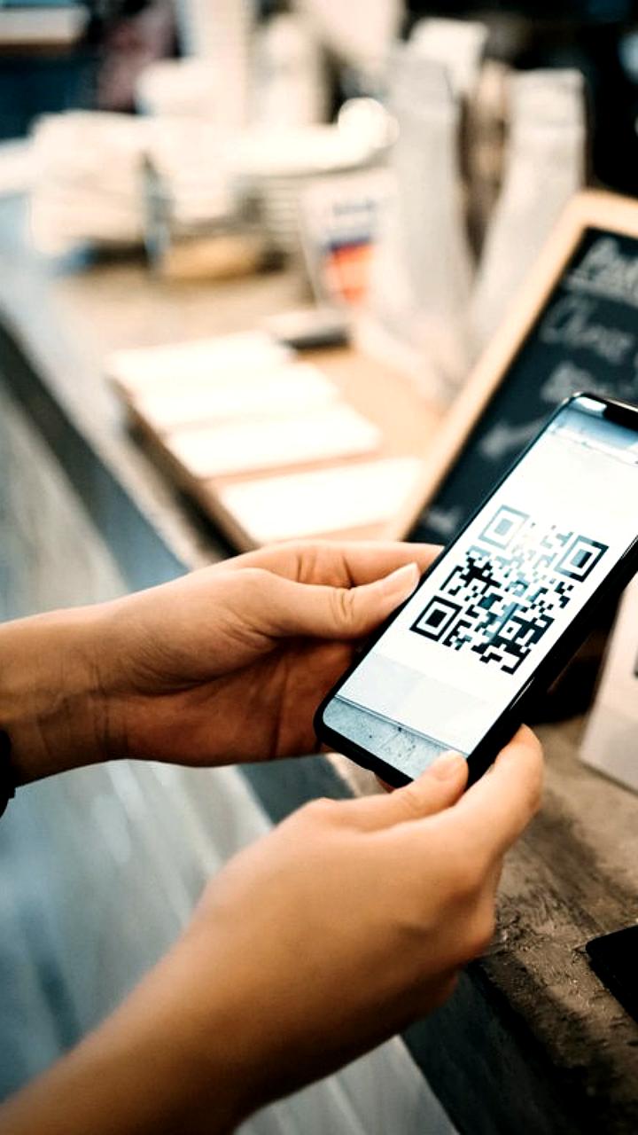 В Госдуму внесен законопроект о внедрении универсального платежного QR-кода