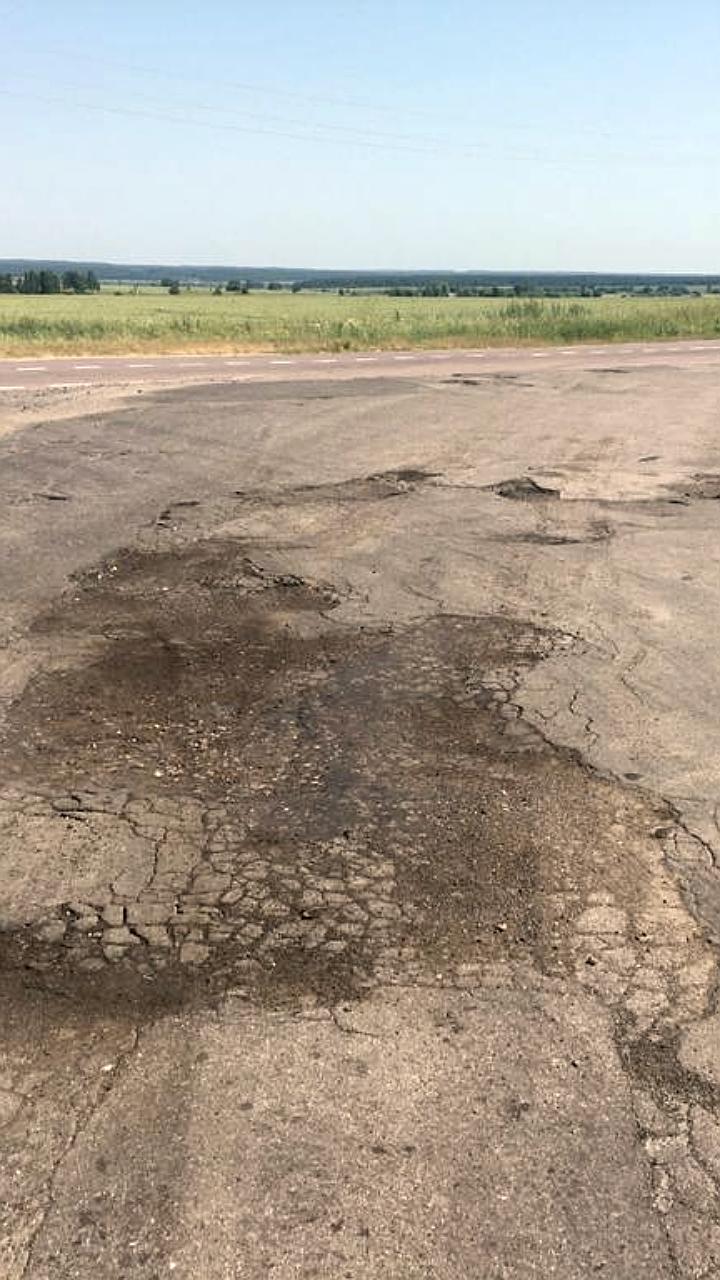 В Комаричском районе продолжается капитальный ремонт дороги «Комаричи-Лубошево»