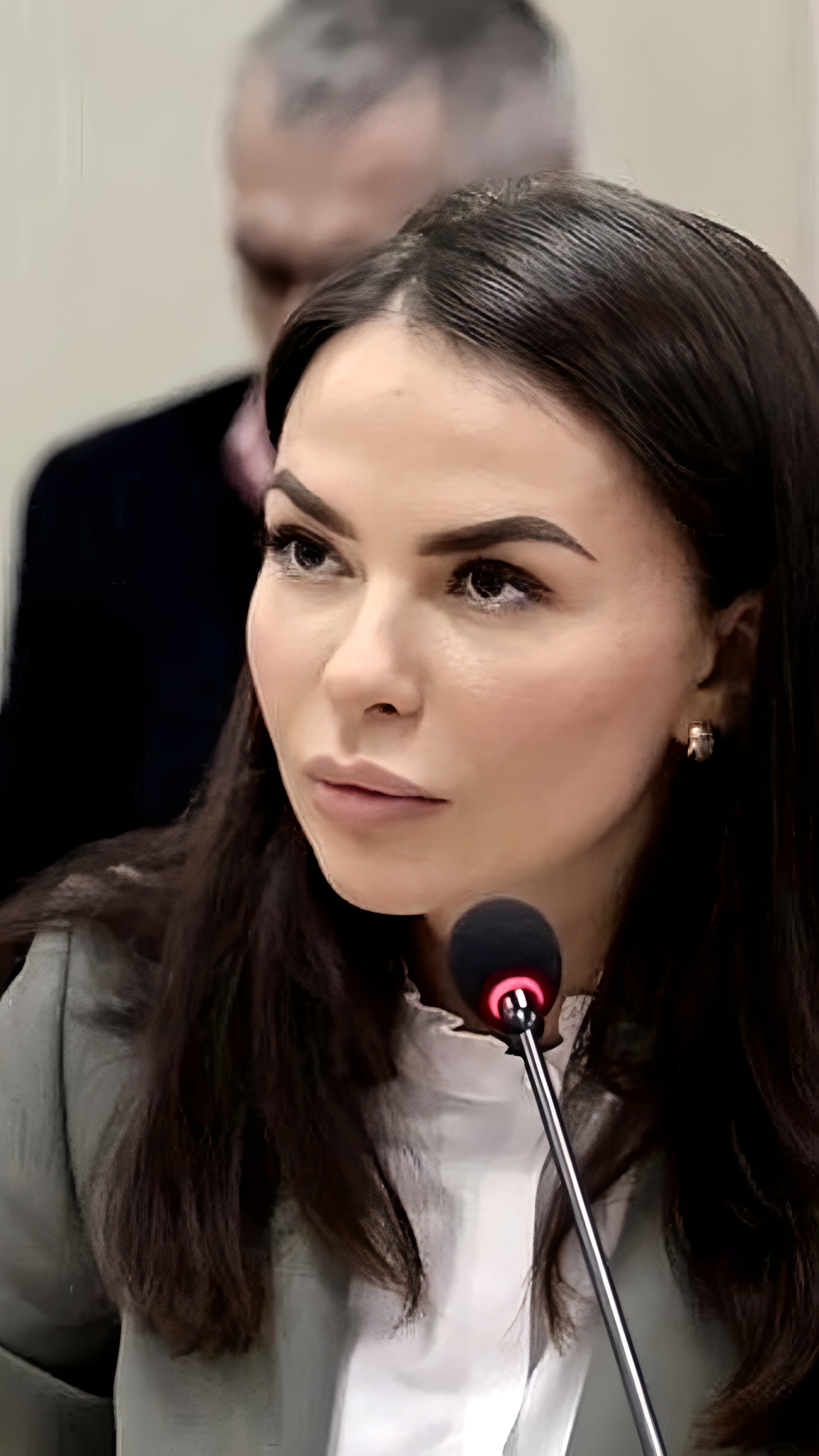 Спрос на живых змей как новогодние подарки вызывает опасения у властей