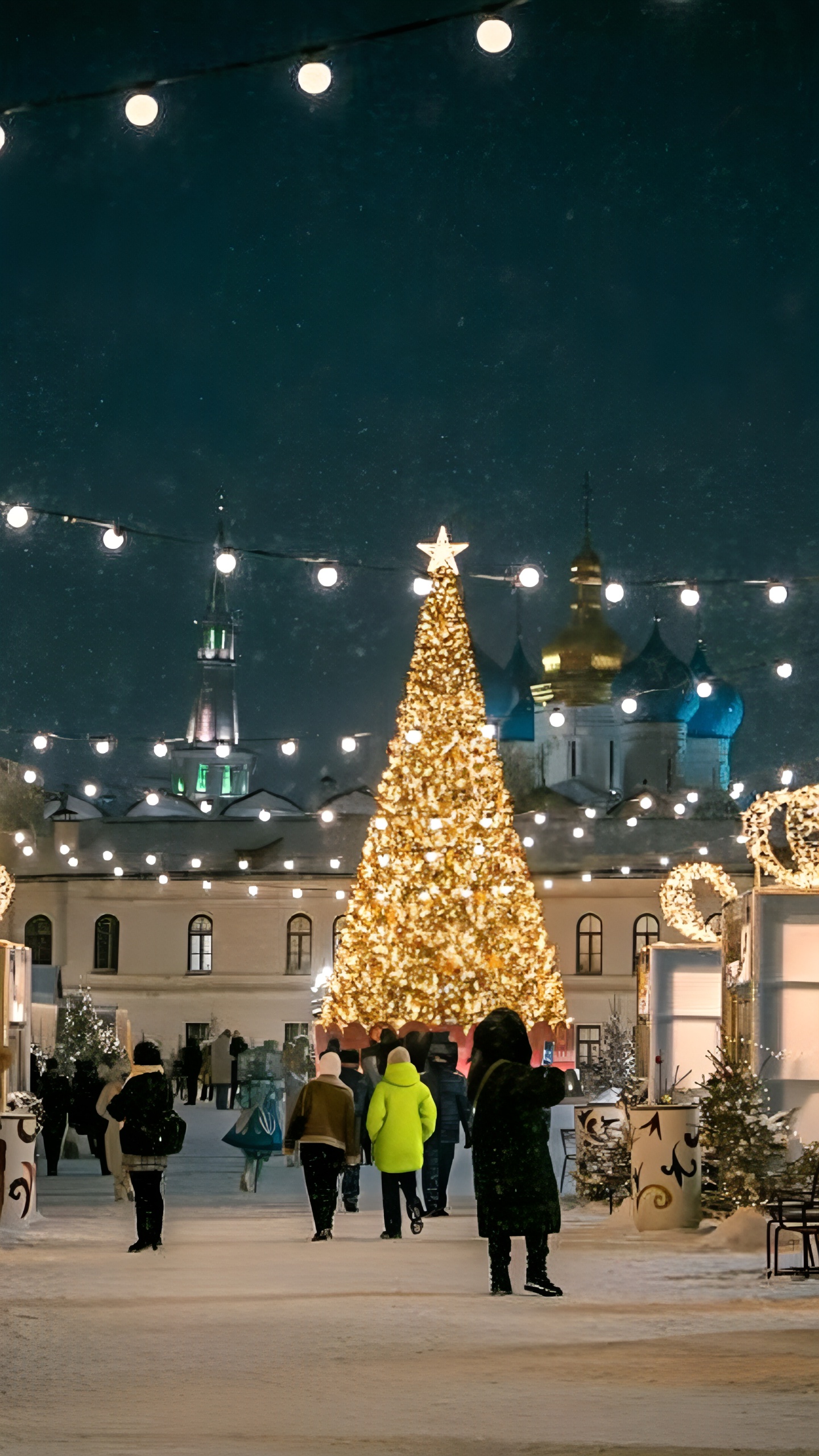 Кремлёвская улица в Казани перекрыта на месяц для новогодних мероприятий