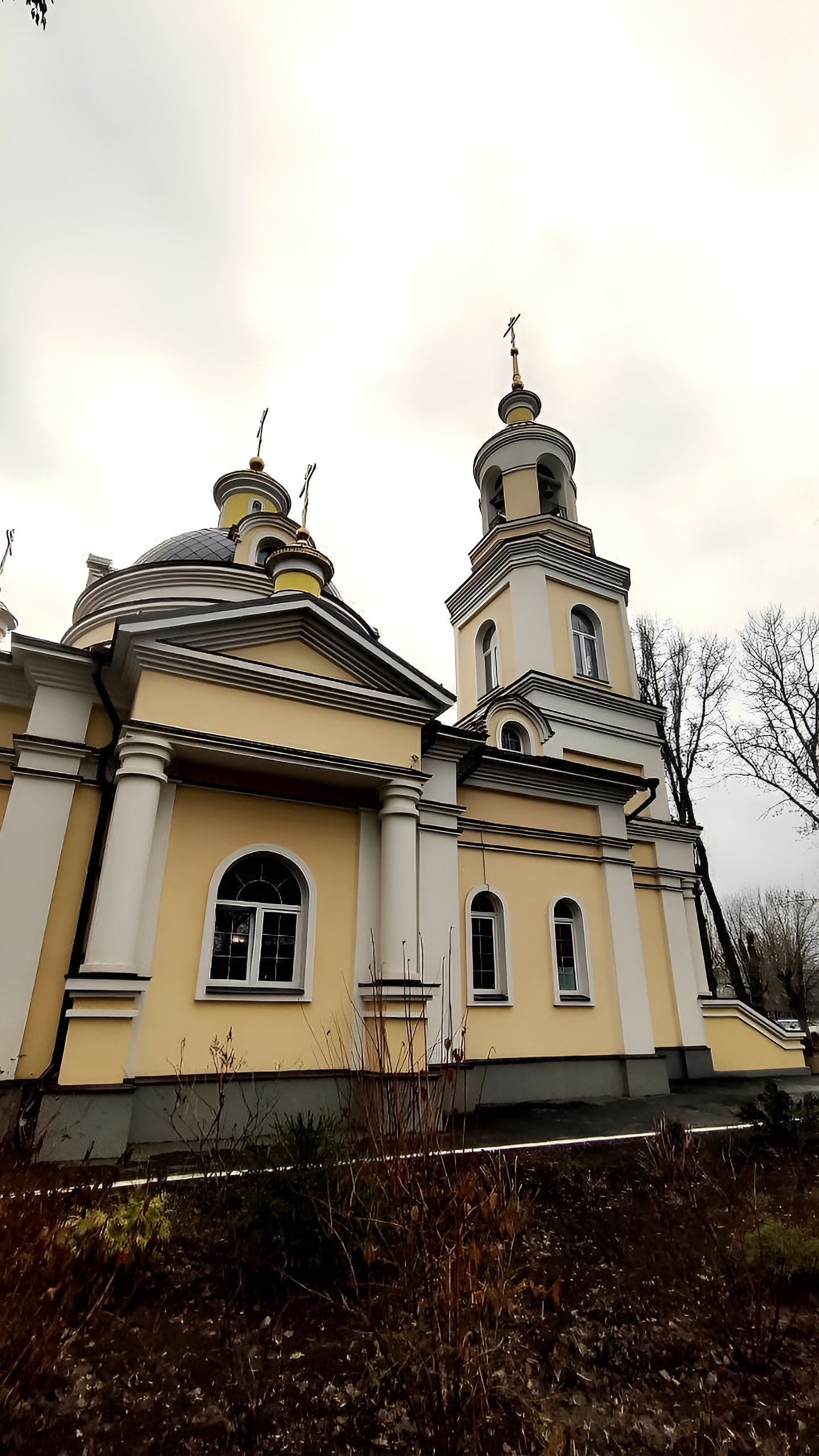 Реконструкция скверов в Саратове и Белгороде: новые площадки и благоустройство