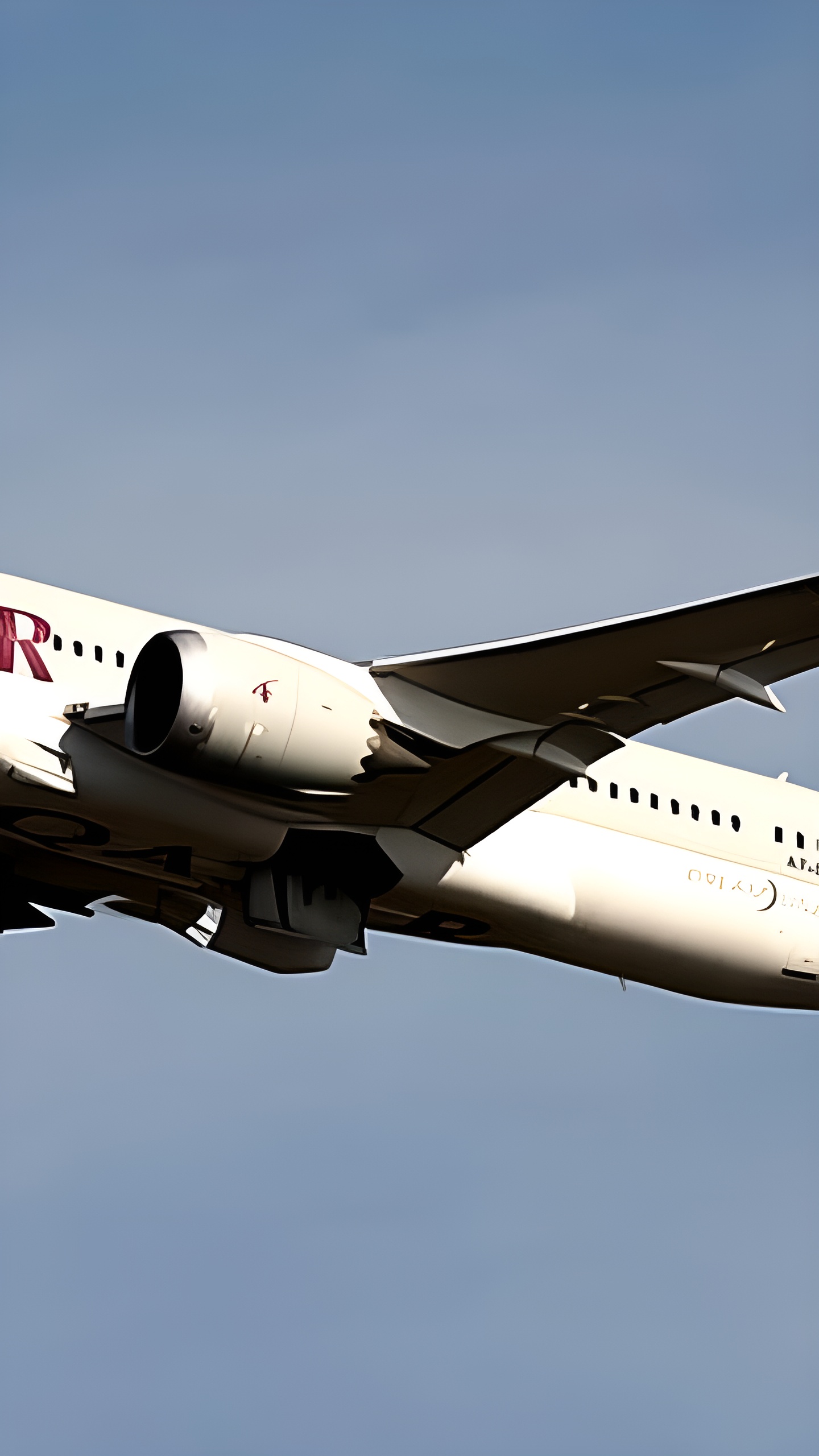 Qatar Airways сокращает рейсы в Москву до конца октября 2025 года