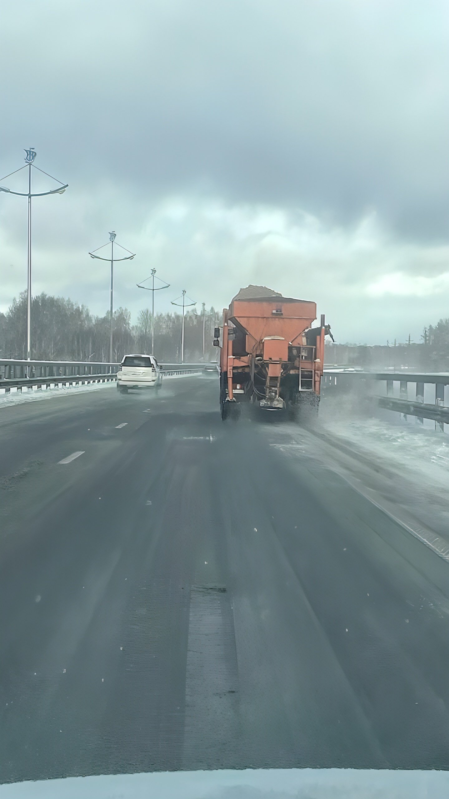 Круглосуточные работы по очистке дорог в Башкортостане продолжаются