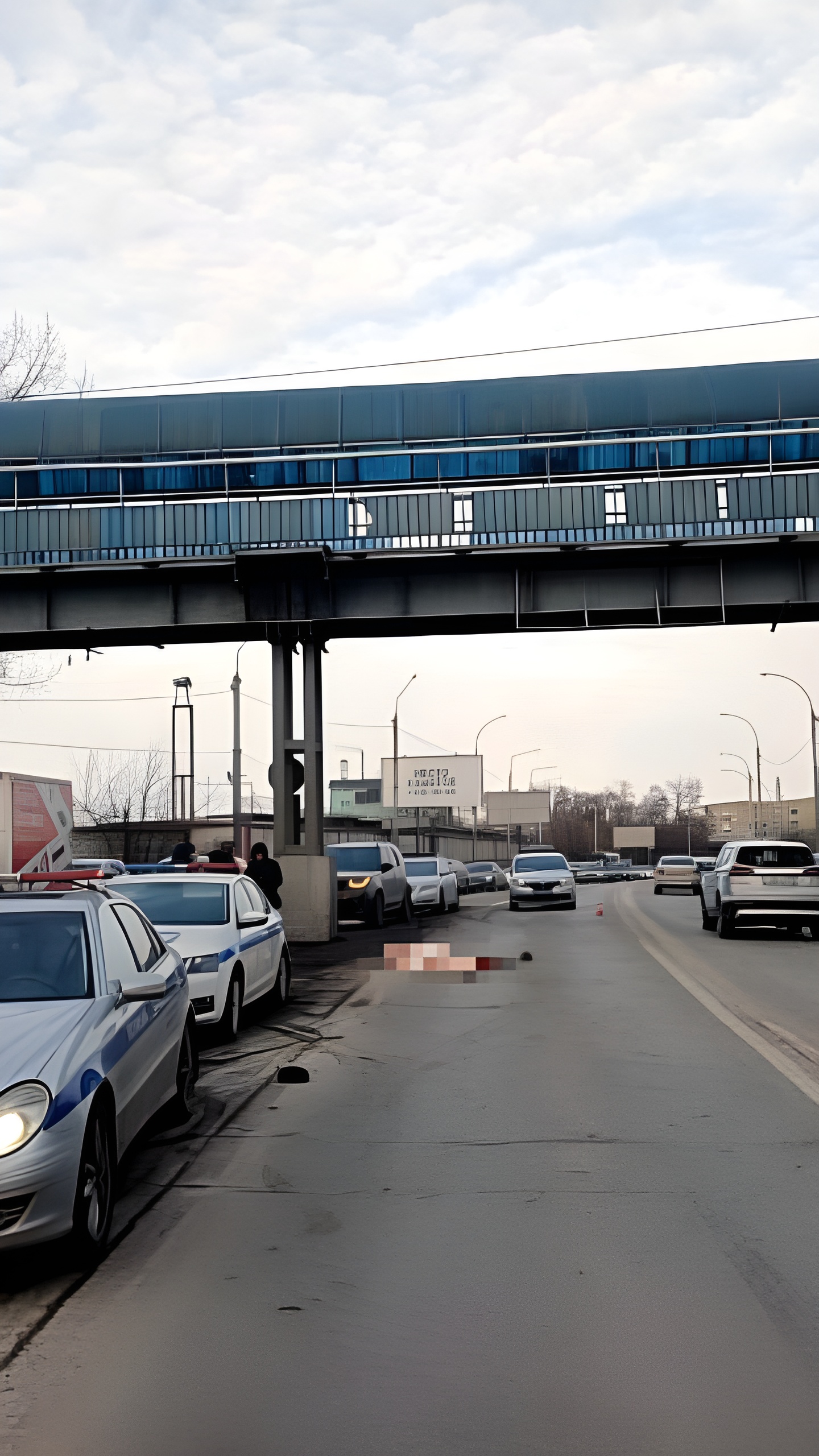 Два ДТП на улице Менжинского в Ростове: мужчина госпитализирован, другой погиб