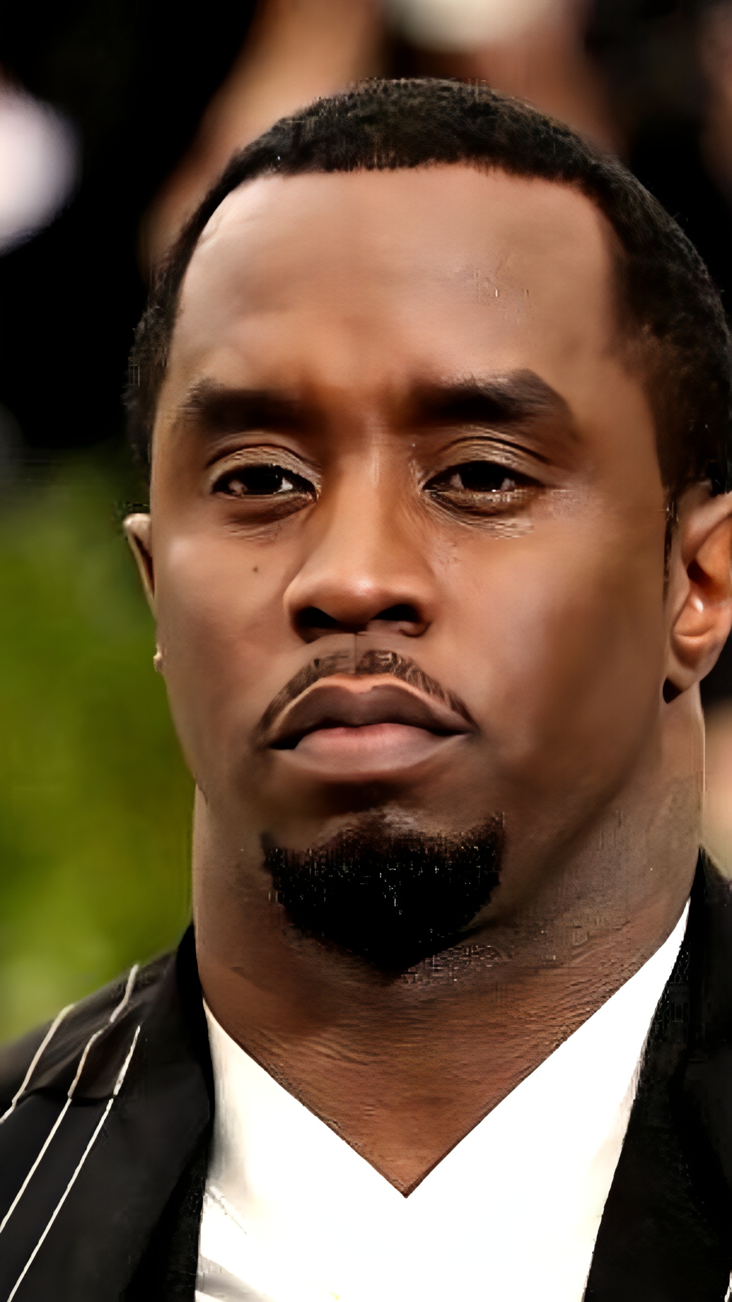 Адвокат P.Diddy подал ходатайство об отказе от защиты