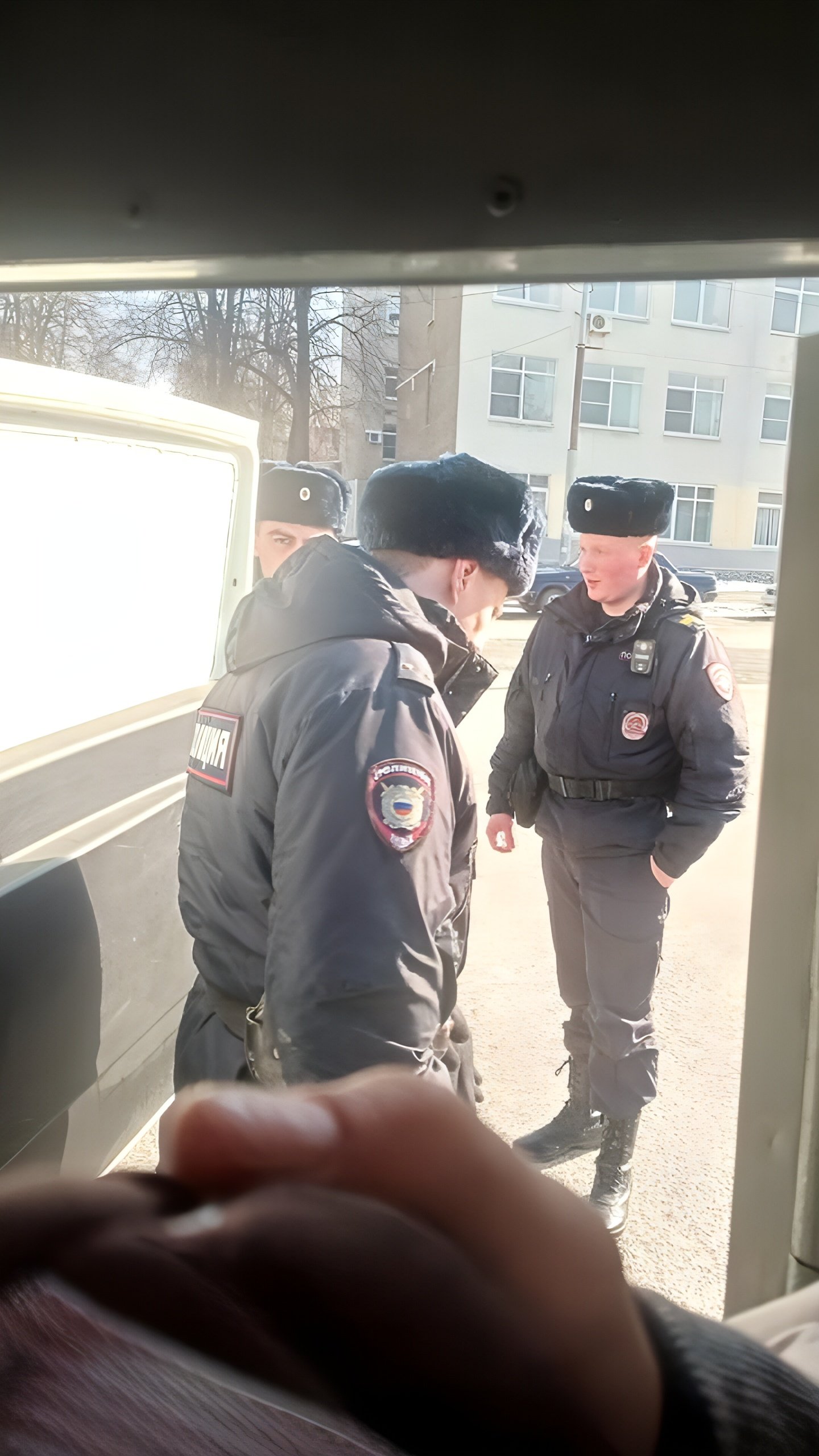 В Екатеринбурге полиция задержала активисток, планировавших пикет к 8 марта