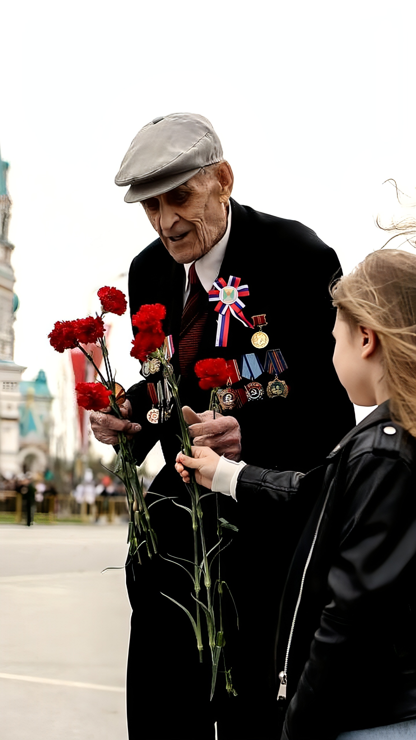 Подготовка к празднованию 80-летия Победы: шествие 'Бессмерного полка' под вопросом